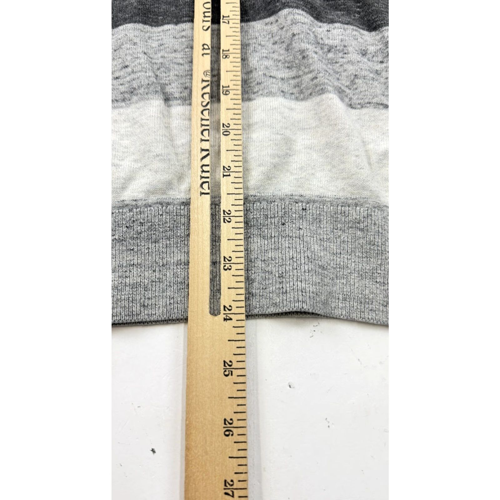 Gap GAP Sweater Mens Small Gray Striped Crewneck Cotton Blend Pullover Casual Size US S / EU 44-46 / 1 - 7 Thumbnail