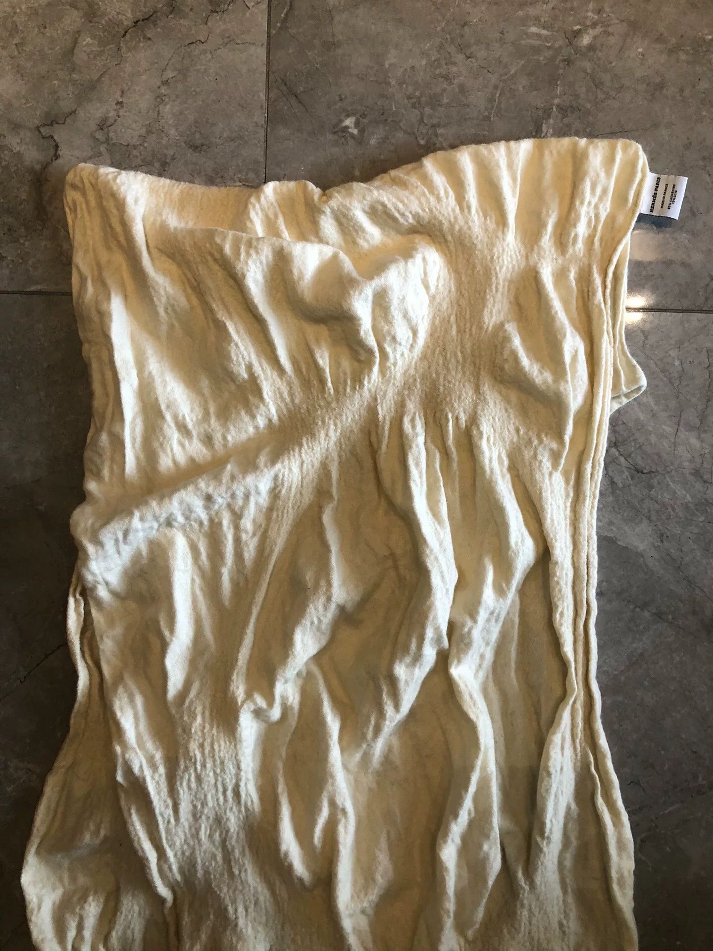 Hermes Hermes Limited Edition Cashmere Scarf Size ONE SIZE - 1 Thumbnail