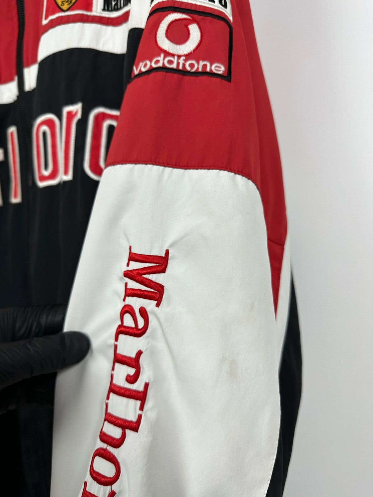 Ferrari Vintage Ferrari Marlboro Vodafone Racing Light Track Jacket Size US XL / EU 56 / 4 - 22 Thumbnail