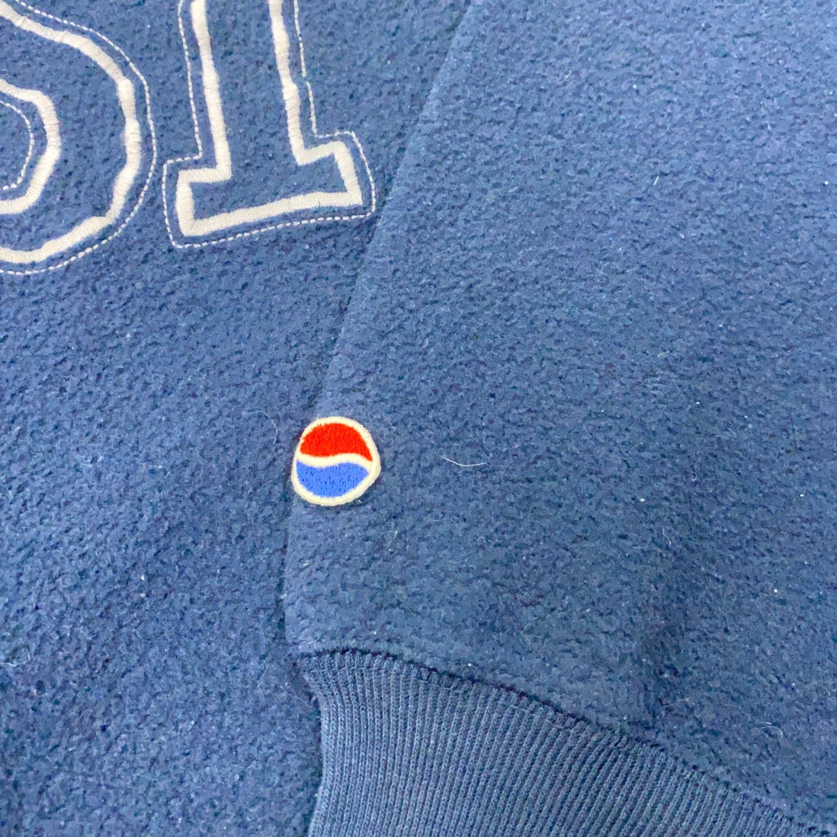 Vintage VINTAGE Pepsi Cola Sweatshirt Mens Large Blue Reverse Fleece Sweater Boxy 80s 90s Size US L / EU 52-54 / 3 - 3 Thumbnail