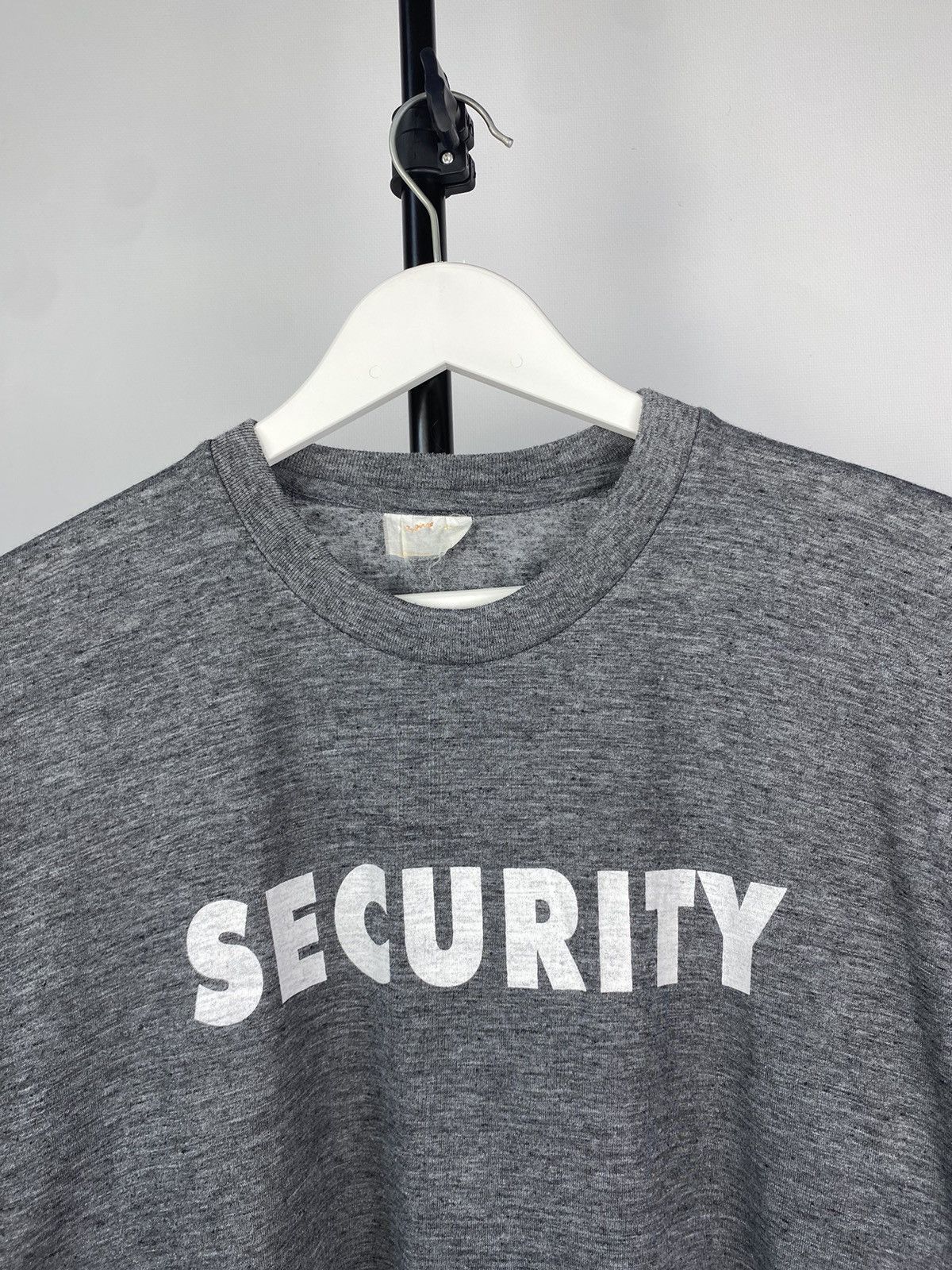 Vintage Vintage 80s SECURITY Single Stitch Tee shirt Size US M / EU 48-50 / 2 - 2 Thumbnail