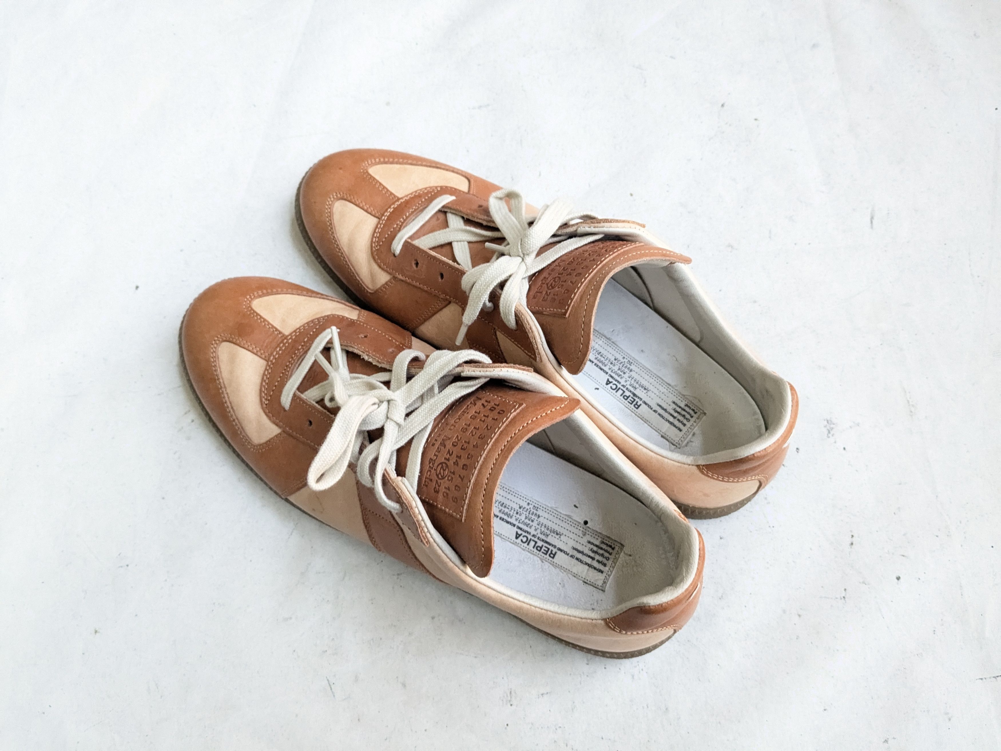 Maison Margiela Maison Margiela Gat Replica Brown 11 44 Leather Low Tops Size US 11 / EU 44 - 10 Thumbnail