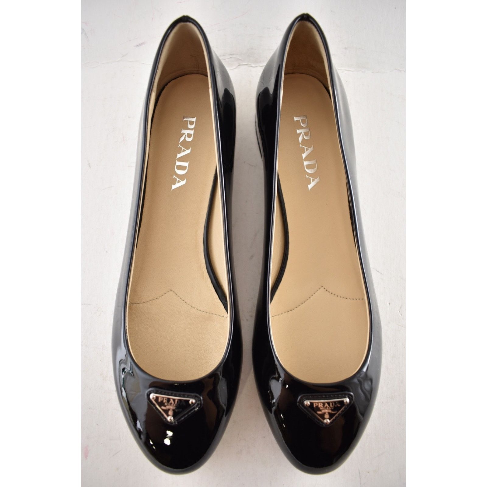 Prada Prada Black Patent Silver Logo Ballerina Ballet Flat 39.5 Size US 9.5 / IT 39.5 - 12 Thumbnail