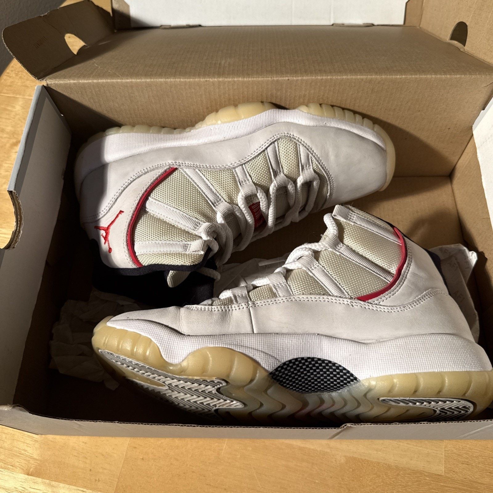 Jordan Brand Size 5.5Y 7 Women Jordan 11 Retro Platinum Tint Size US 5.5 / EU 38 - 8 Thumbnail