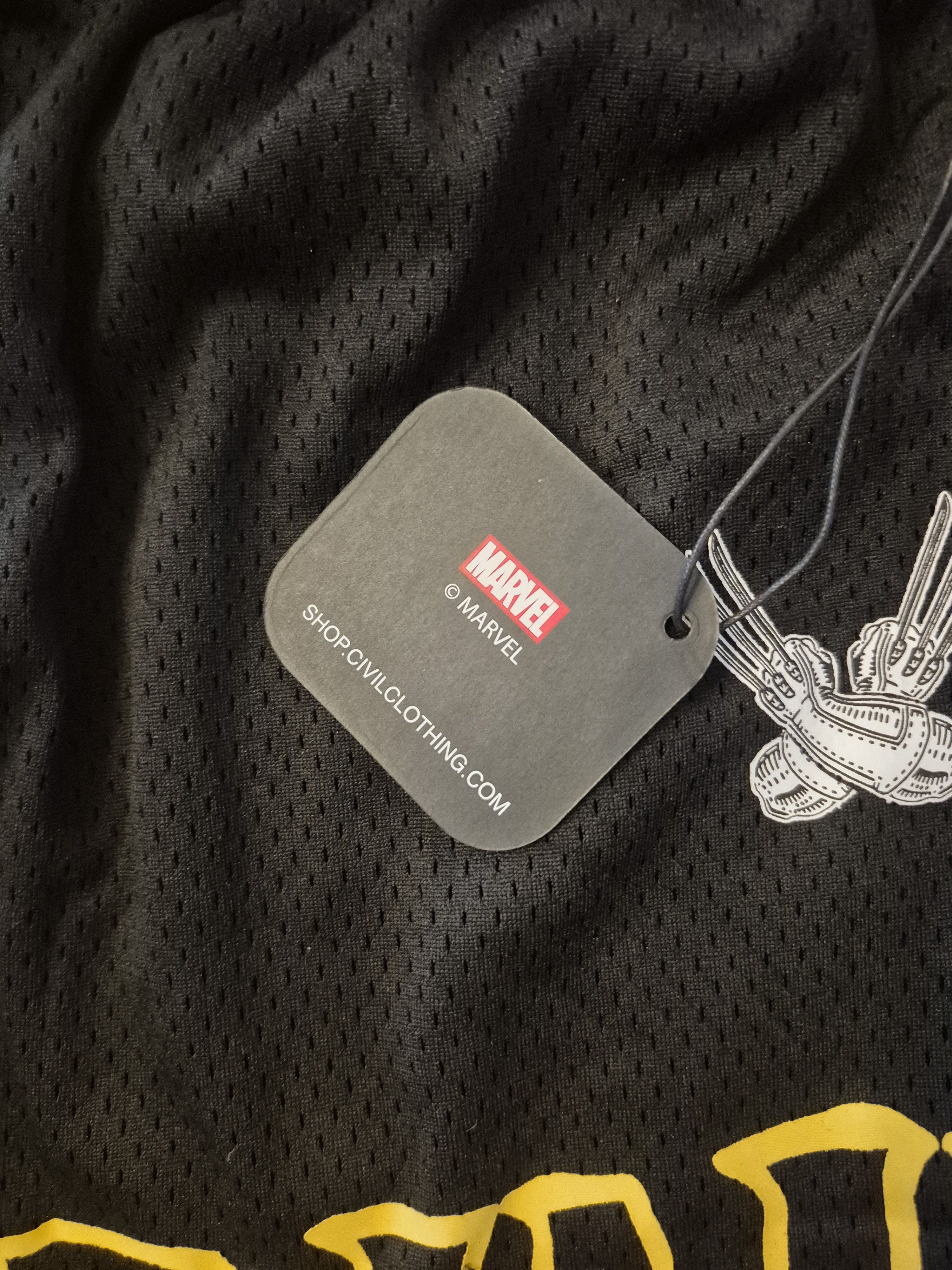 Civil Regime × Marvel Comics Civil Regime x Marvel Wolverine Mesh Shorts BNWT Small Size US 28 / EU 44 - 4 Thumbnail