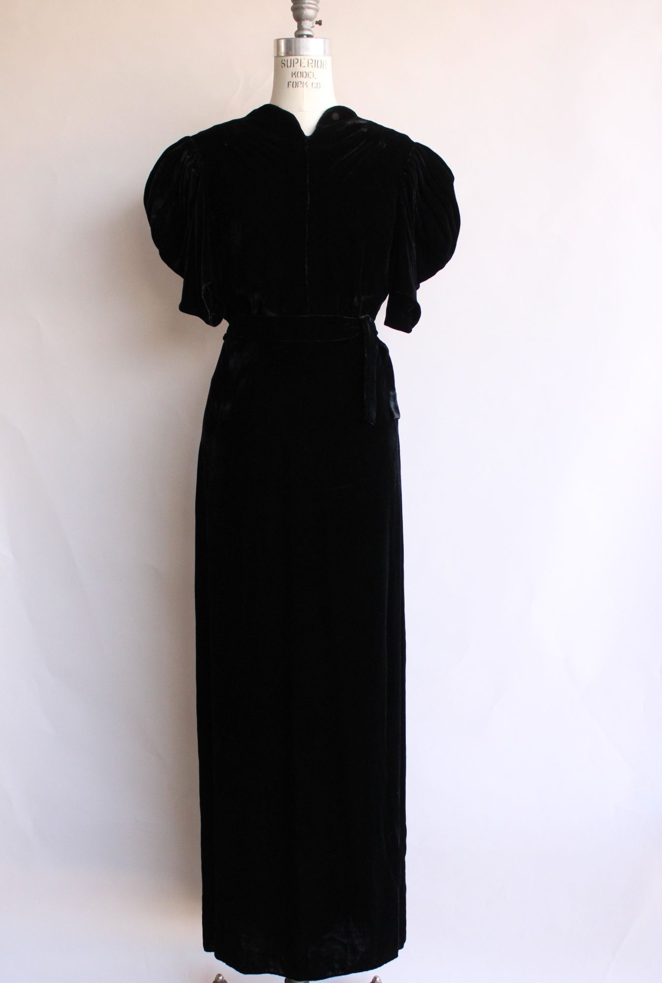 Vintage Vintage 1930s Dress, Kiviette Black Silk Velvet Rare Full Le Size M / US 6-8 / IT 42-44 - 2 Thumbnail