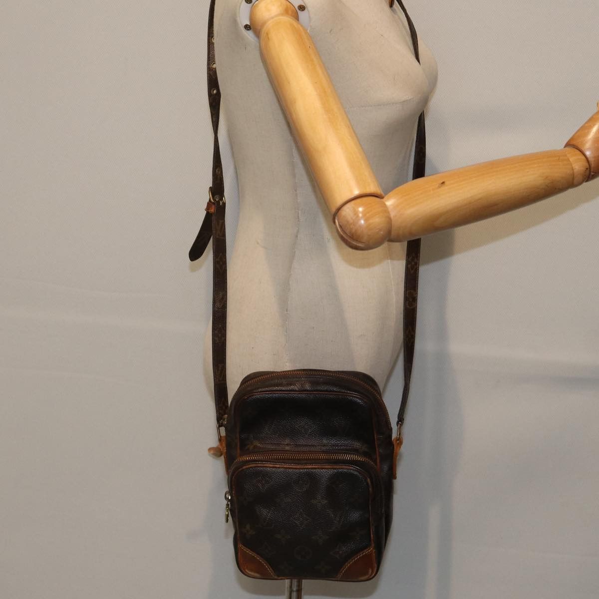 Louis Vuitton LOUIS VUITTON Monogram Amazon Shoulder Bag M45236 Size ONE SIZE - 16 Thumbnail