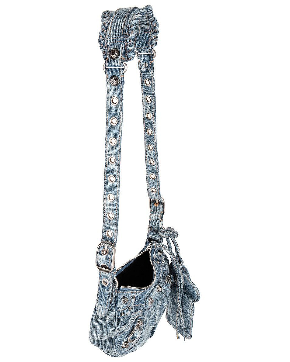Balenciaga o1mt1gz0924 Size: OS / Le Cagole XS Shoulder Bag BB Monogram Size ONE SIZE - 5 Thumbnail