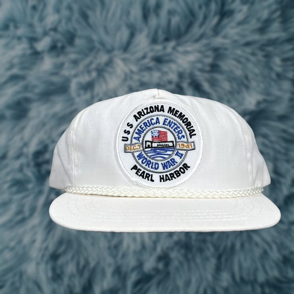 Vintage VINTAGE USS Arizona Memorial Pearl Harbor Snapback Hat Cap White One Size Men White WWII Patch Hat Cap Snapback Mens Size ONE SIZE - 1 Thumbnail