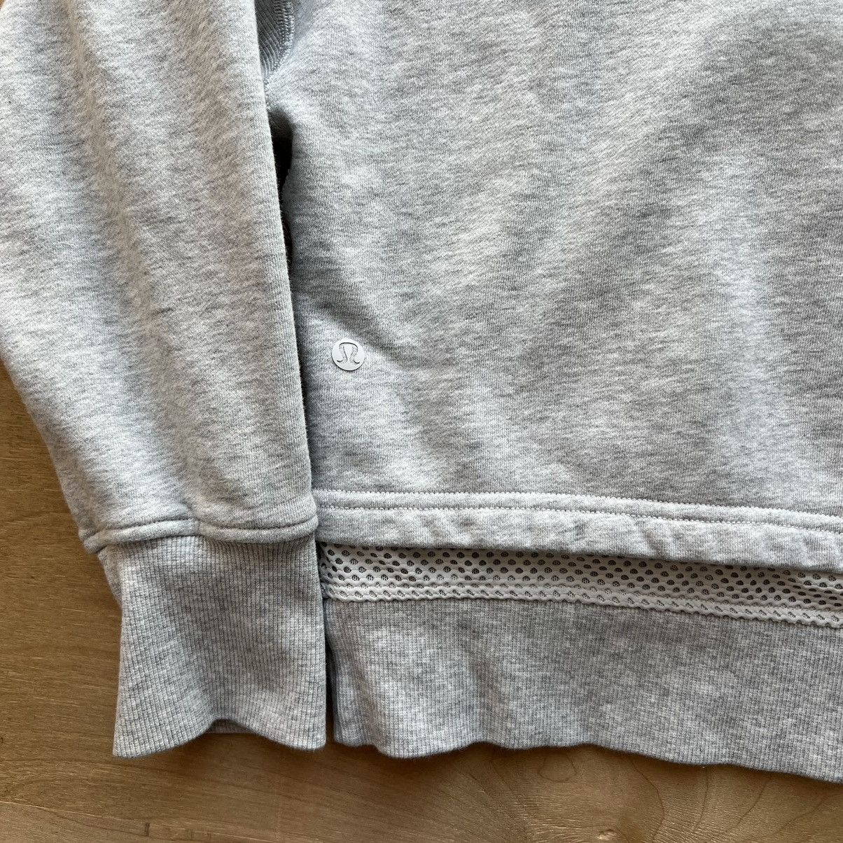 Lululemon Warm Down Hoodie 10 Gray Athleisure Workout Fleece