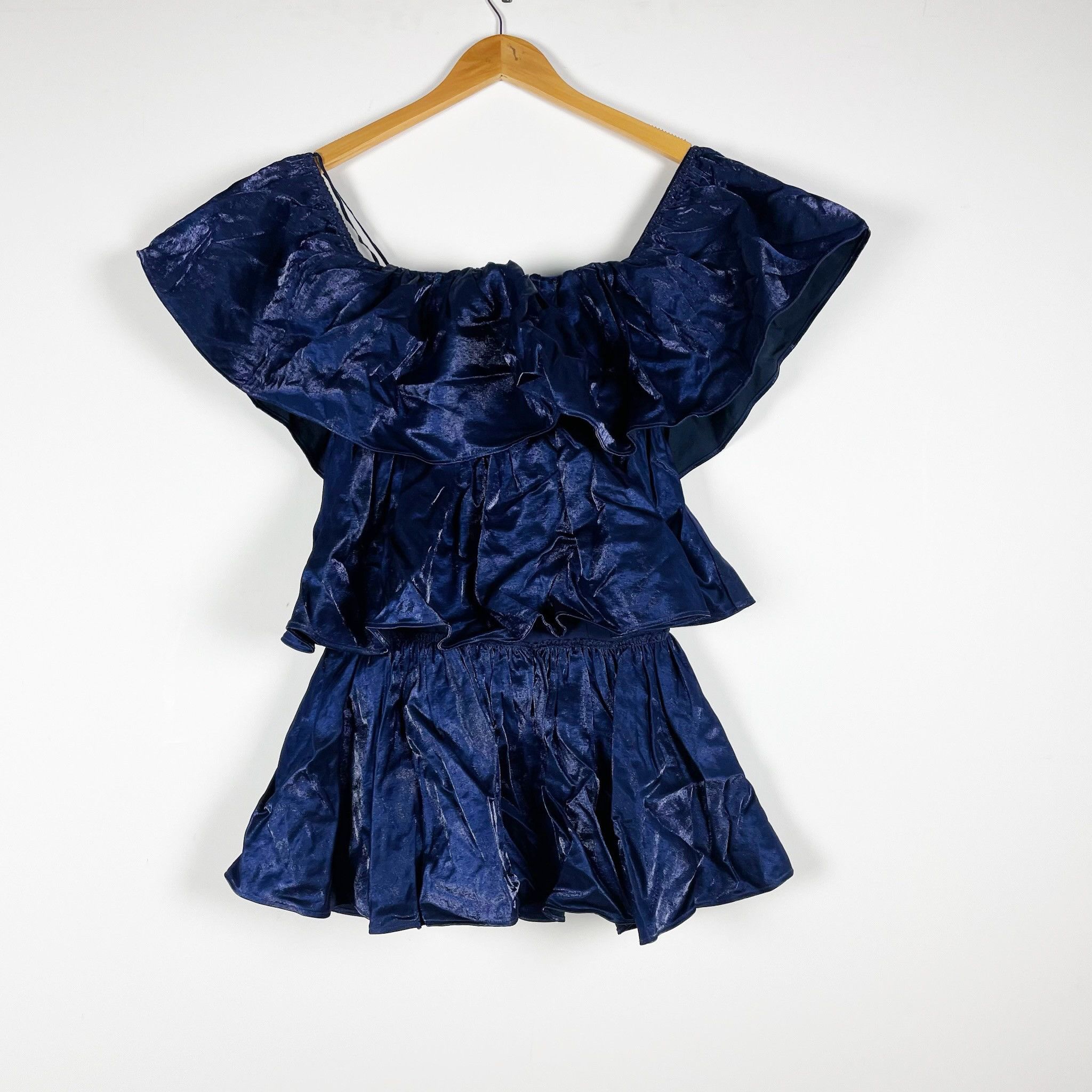 Camila Coelho NEW Camila Coelho Diaz Off The Shoulder Ruffle Layered Size XXS / US 00 / IT 34 - 1 Thumbnail