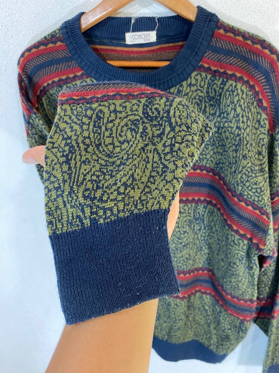 Japanese Brand vintage japanese brand knitwear paisley design Size US L / EU 52-54 / 3 - 4 Thumbnail
