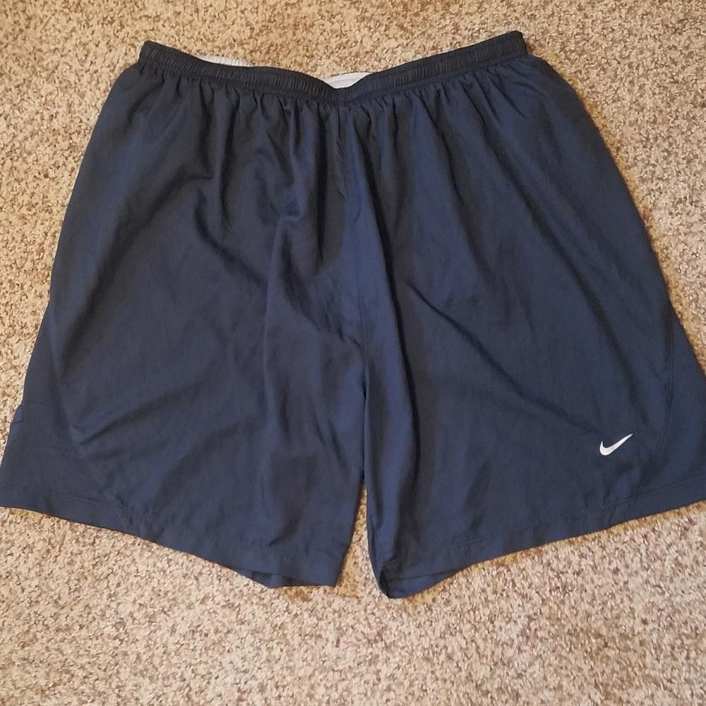 Nike Nike Fit Dry Shorts Size XXL Size US 40 / EU 56 - 1 Thumbnail