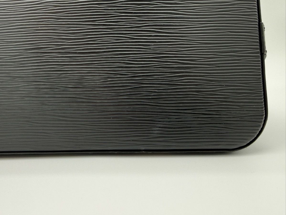 Louis Vuitton Louis Vuitton Epi Alma Handbag – Black – M52142 Size ONE SIZE - 13 Thumbnail