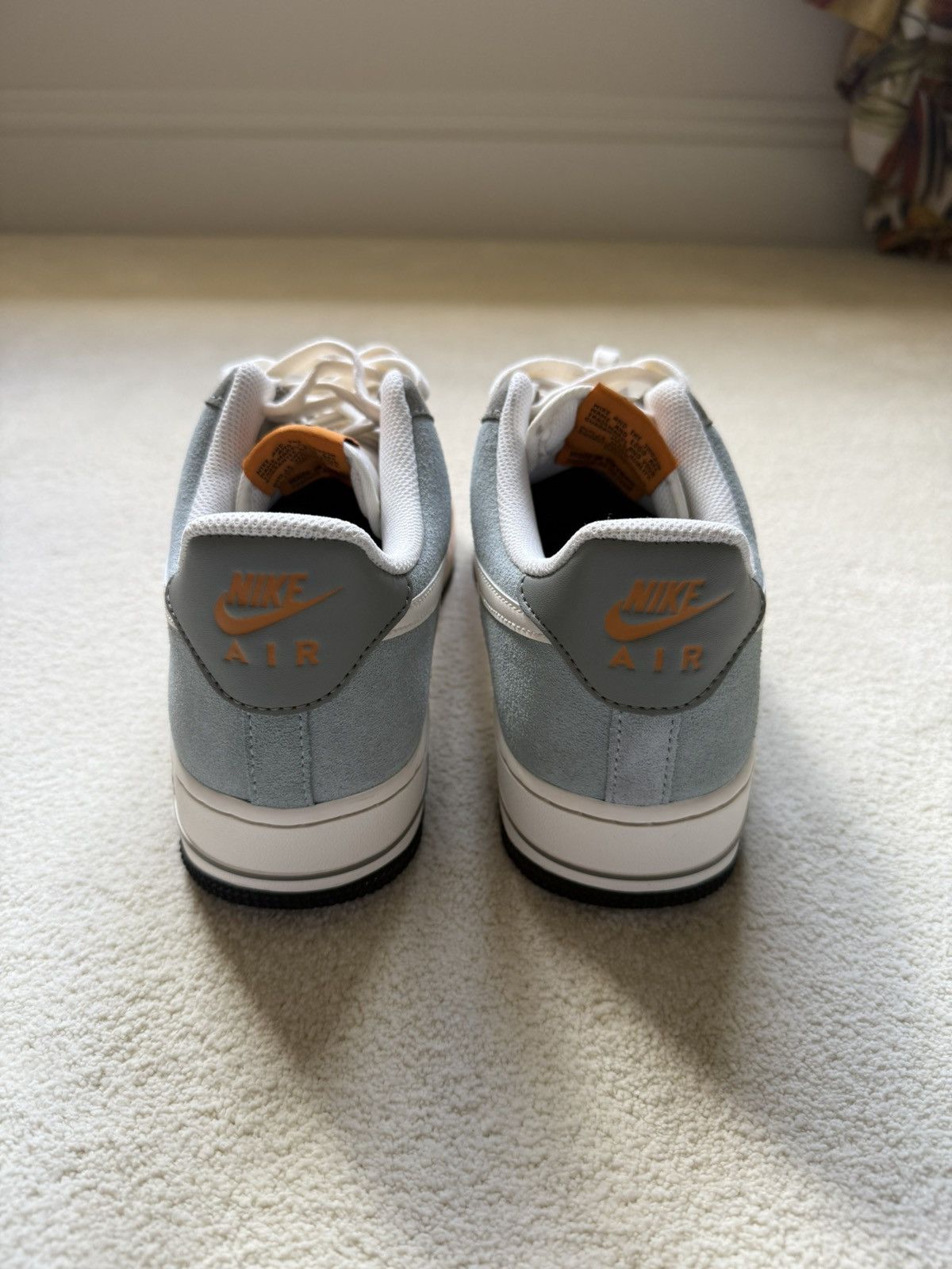 Nike Nike Air Force 1 ‘07 LV8 Size US 10.5 / EU 43-44 - 4 Thumbnail