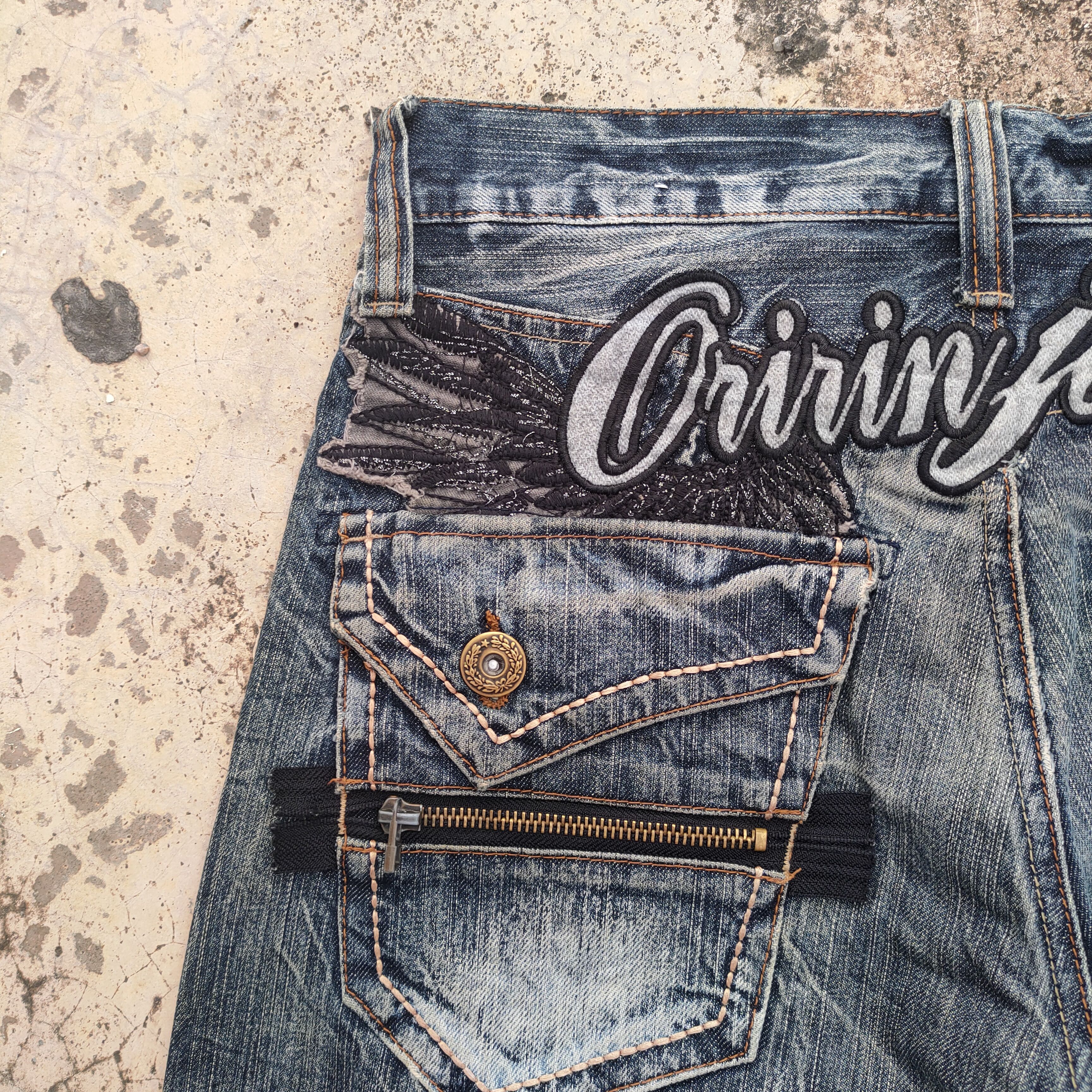 Japanese Brand VINTAGE ORIRIN EMBROIDERE WING FADED RIPPED JEAN DENIM PANTS Size US 32 / EU 48 - 10 Thumbnail