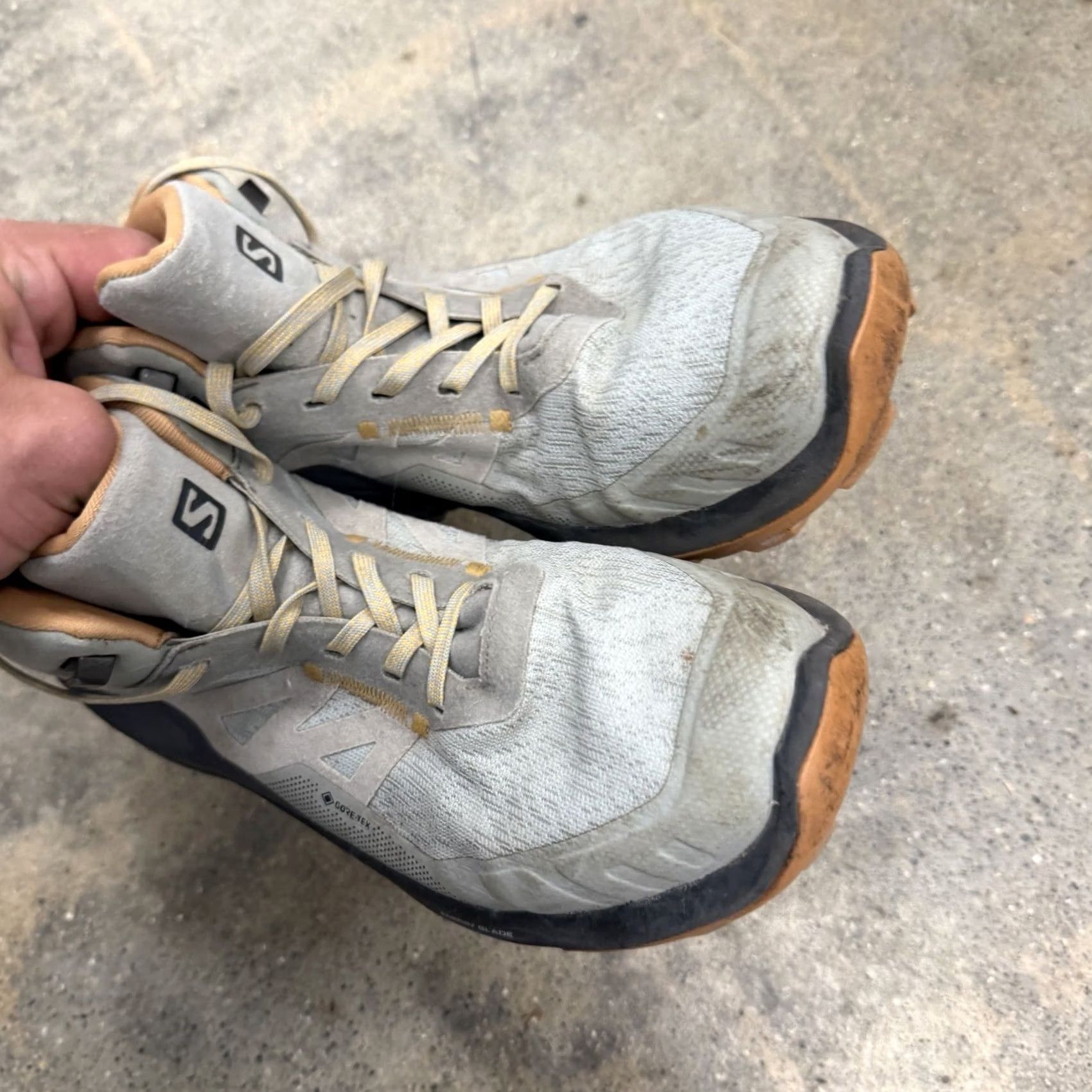 Salomon Salomon OUTpulse Mid GTX Hiking Boots Womens 8 Gray Gore-Tex Trail STAINS | Salomon | Hiking Boots | Womens | Gray | 8 | GTX | Outpulse Size US 7 / IT 37 - 7 Thumbnail