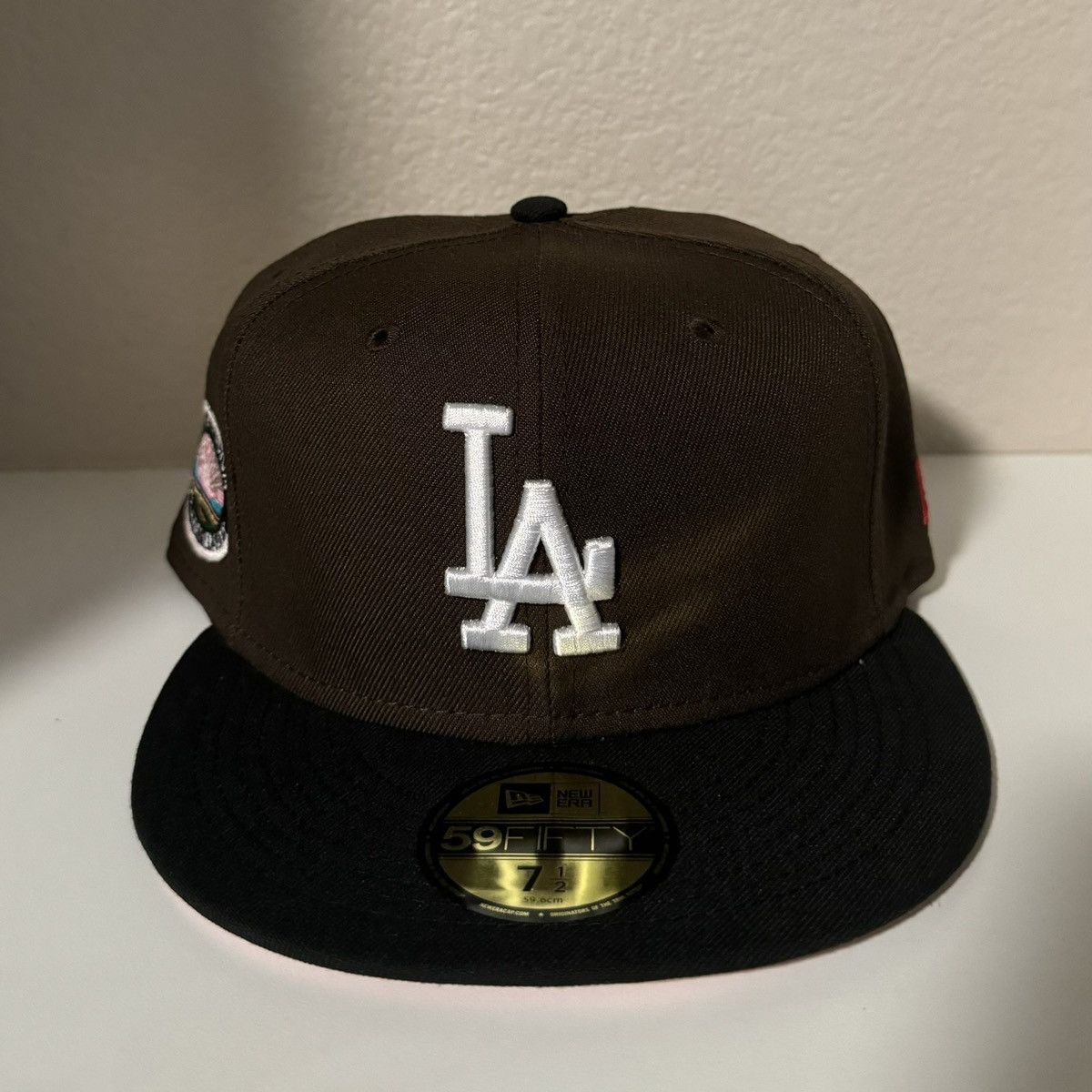 Mag Park Pink Mocha on sale 3.0 Suede LA Dodgers Fitted