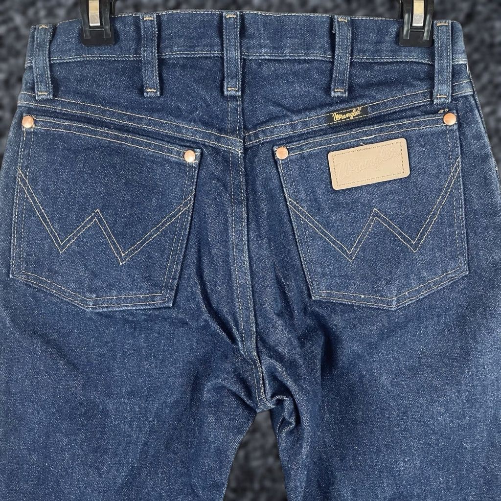 Wrangler VINTAGE Wrangler Jeans Mens 29x31 Blue Rodeo Cowboy Western Y2K E322 Jeans Size US 29 - 1 Thumbnail