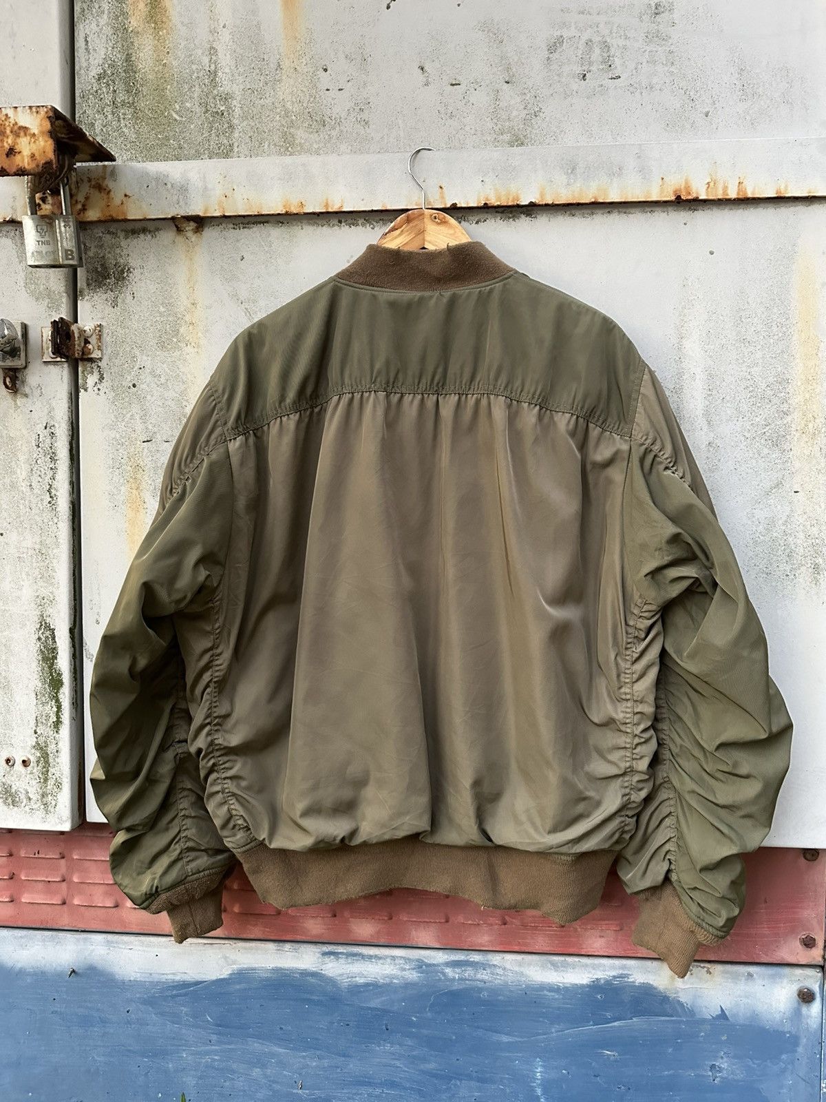 MOUSSY 👹Moussy MA-1 Distressed Green Bomber Jacket Size US M / EU 48-50 / 2 - 8 Thumbnail