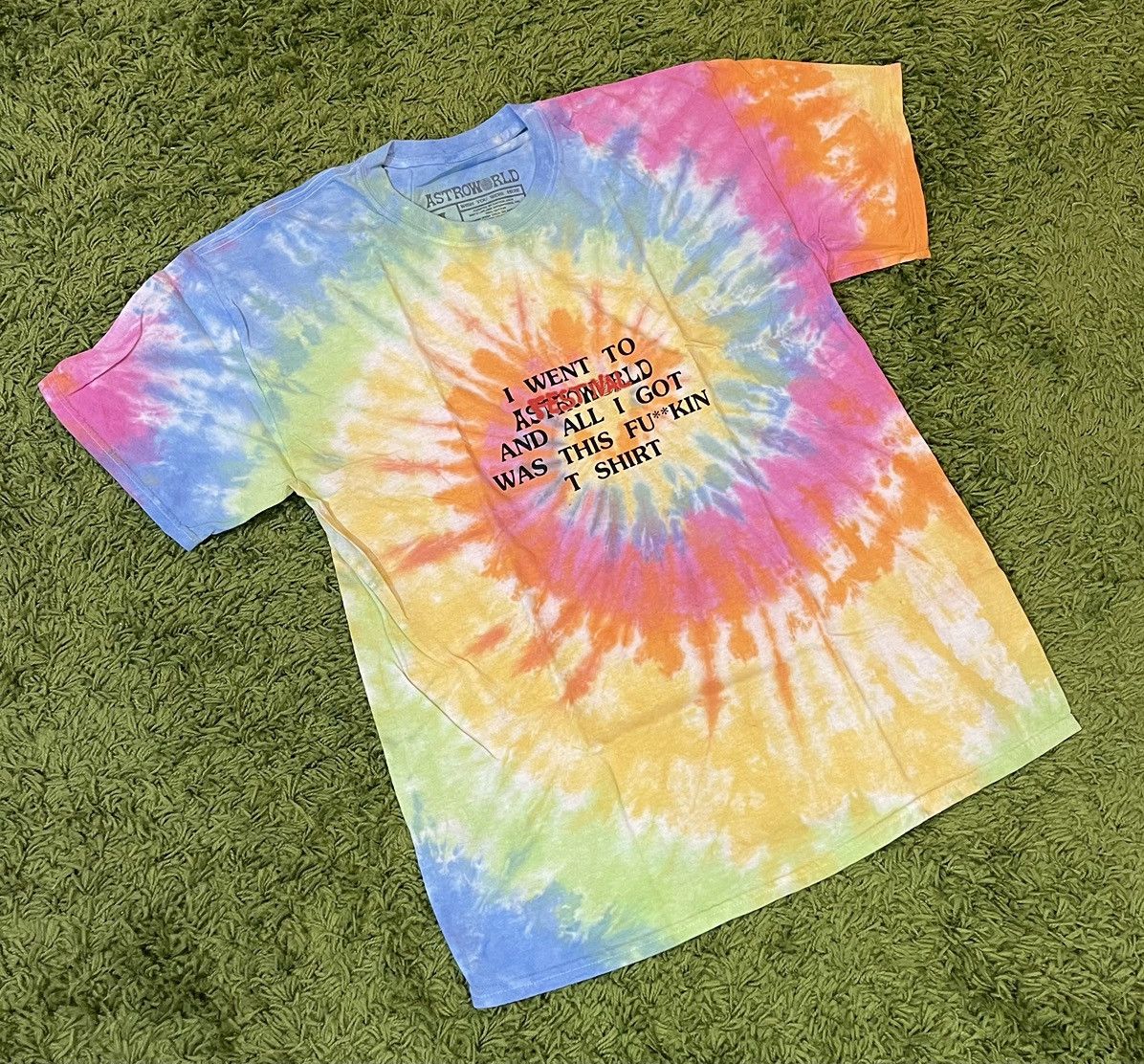 Travis Scott Travis Scott I Went To Astroworld Tie Dye Sz Large Brand New Size US L / EU 52-54 / 3 - 1 Thumbnail