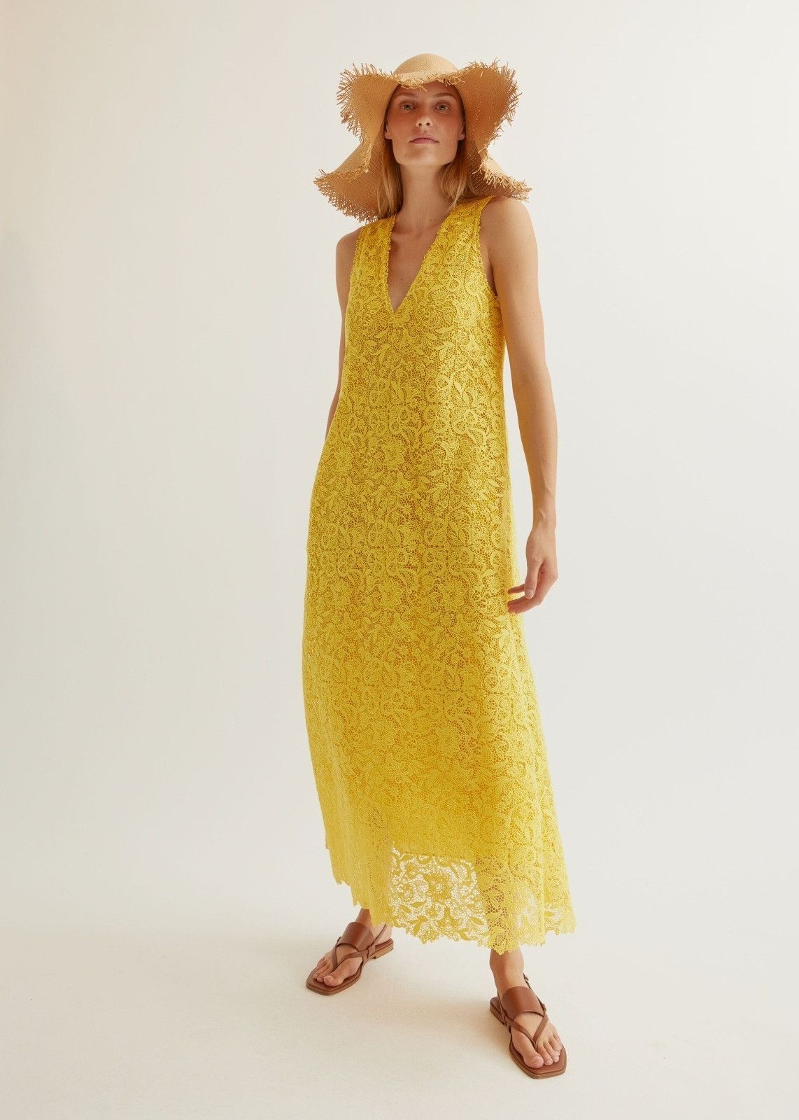 Loro Piana o1srvl11e0824 Ameena Infinite Macrame Maxi Dress in Yellow Size S / US 4 / IT 40 - 2 Thumbnail