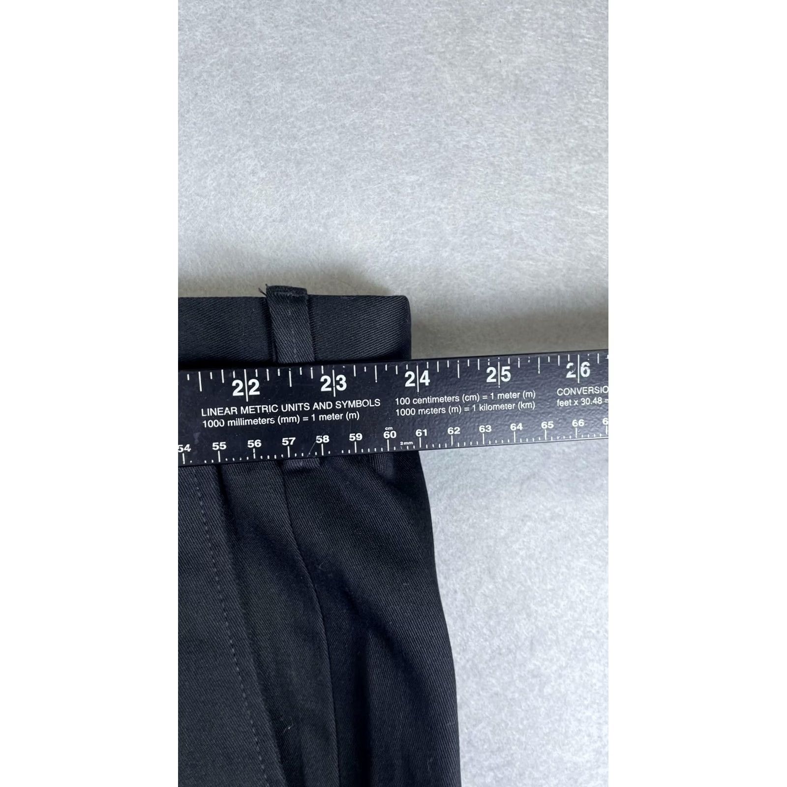 Haggar Haggar Pants Mens 48x30 Black Premium No Iron Khaki Classic Fit Pleated Big Tall Pants Mens 48 Big & Tall Black Knots? Size US 32 / EU 48 - 7 Thumbnail