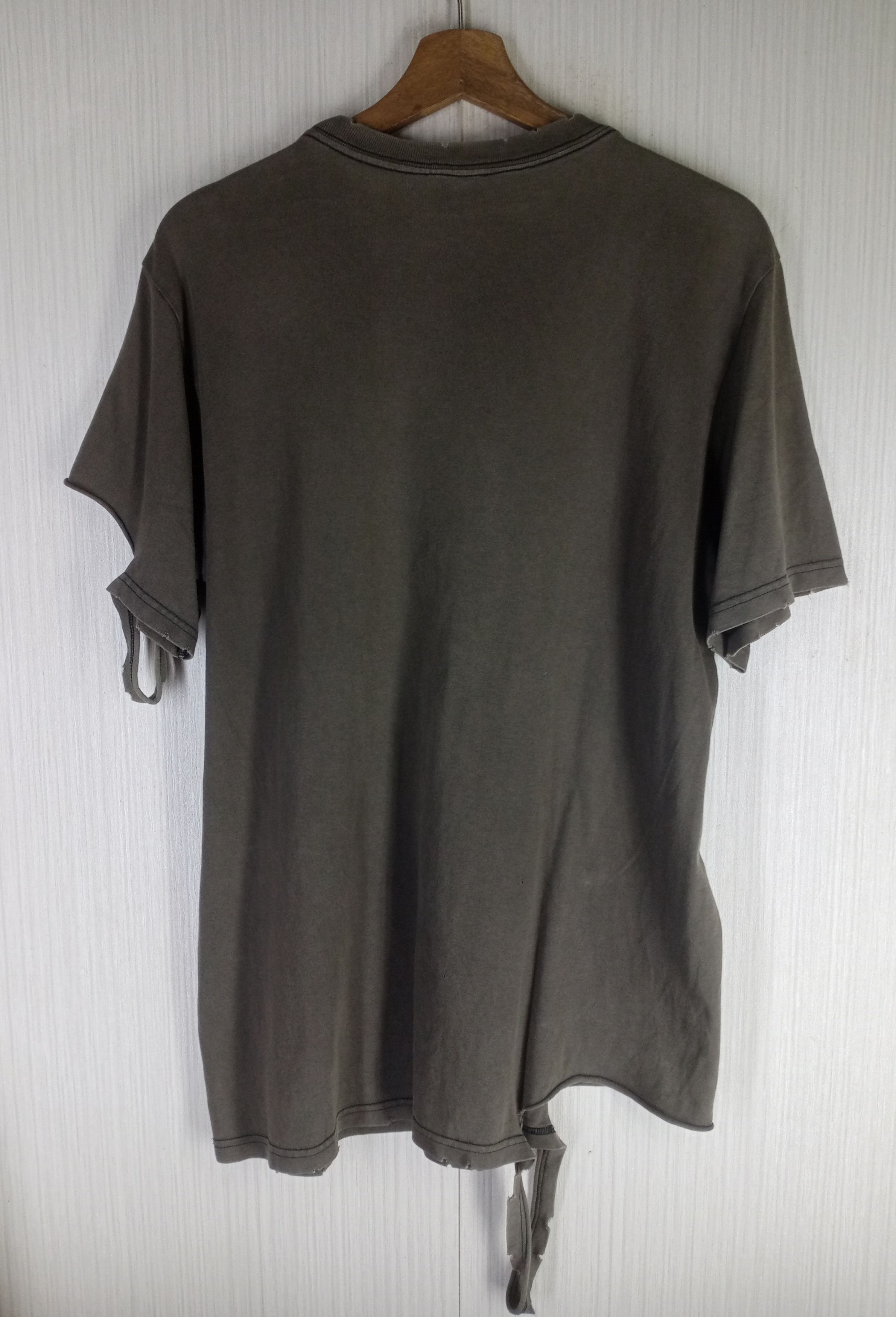 Number (N)ine Number Nine FW04 Anti War "Smush The Bush Give" Tee Size US L / EU 52-54 / 3 - 9 Thumbnail