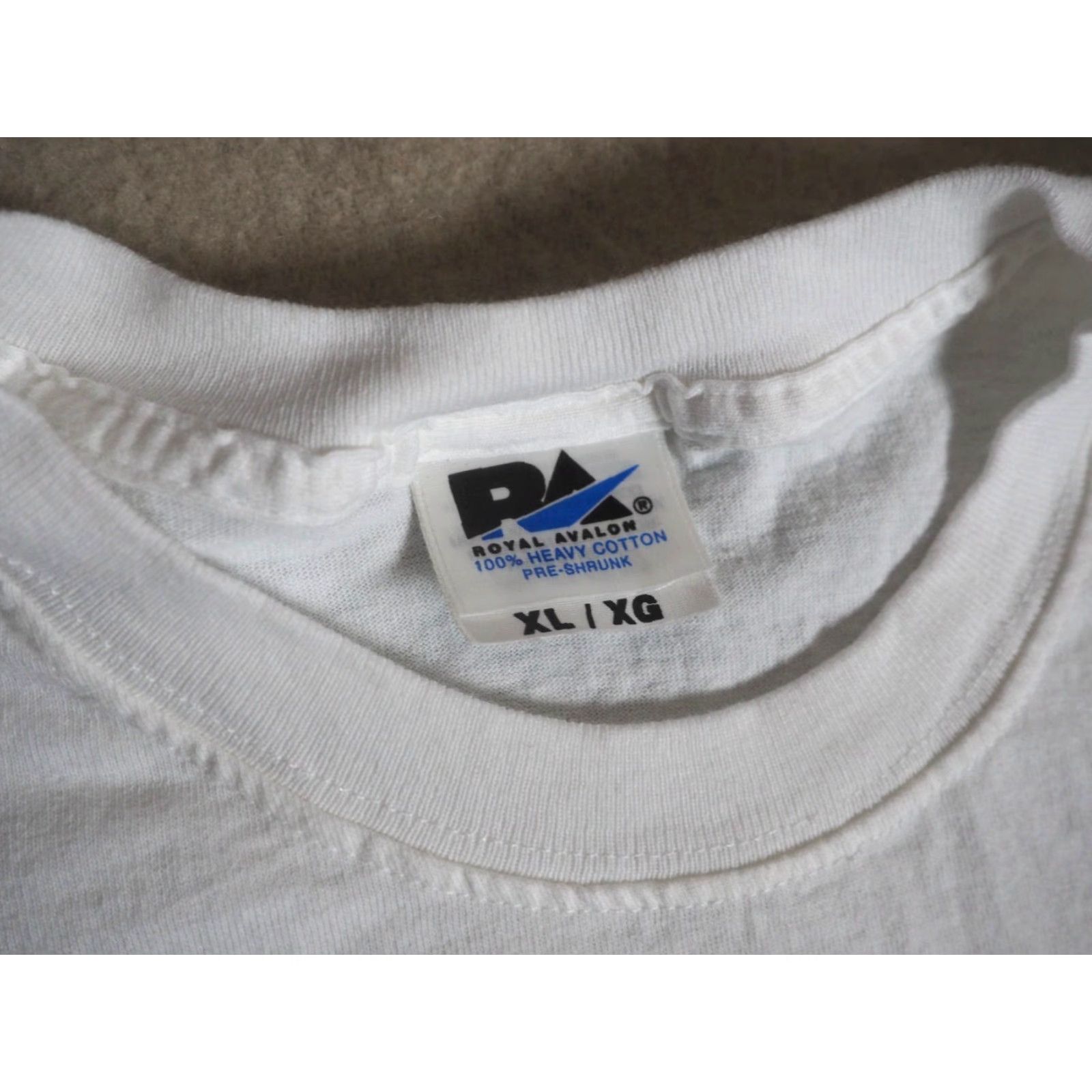 Vintage VTG 90s Garfield Petsmart Promo Logo Graphic Print Tee T-Shirt Mens L White Cotton Crew Neck Short Sleeve Garment Royal Avalon Vintage Man Pink? Size US L / EU 52-54 / 3 - 5 Thumbnail