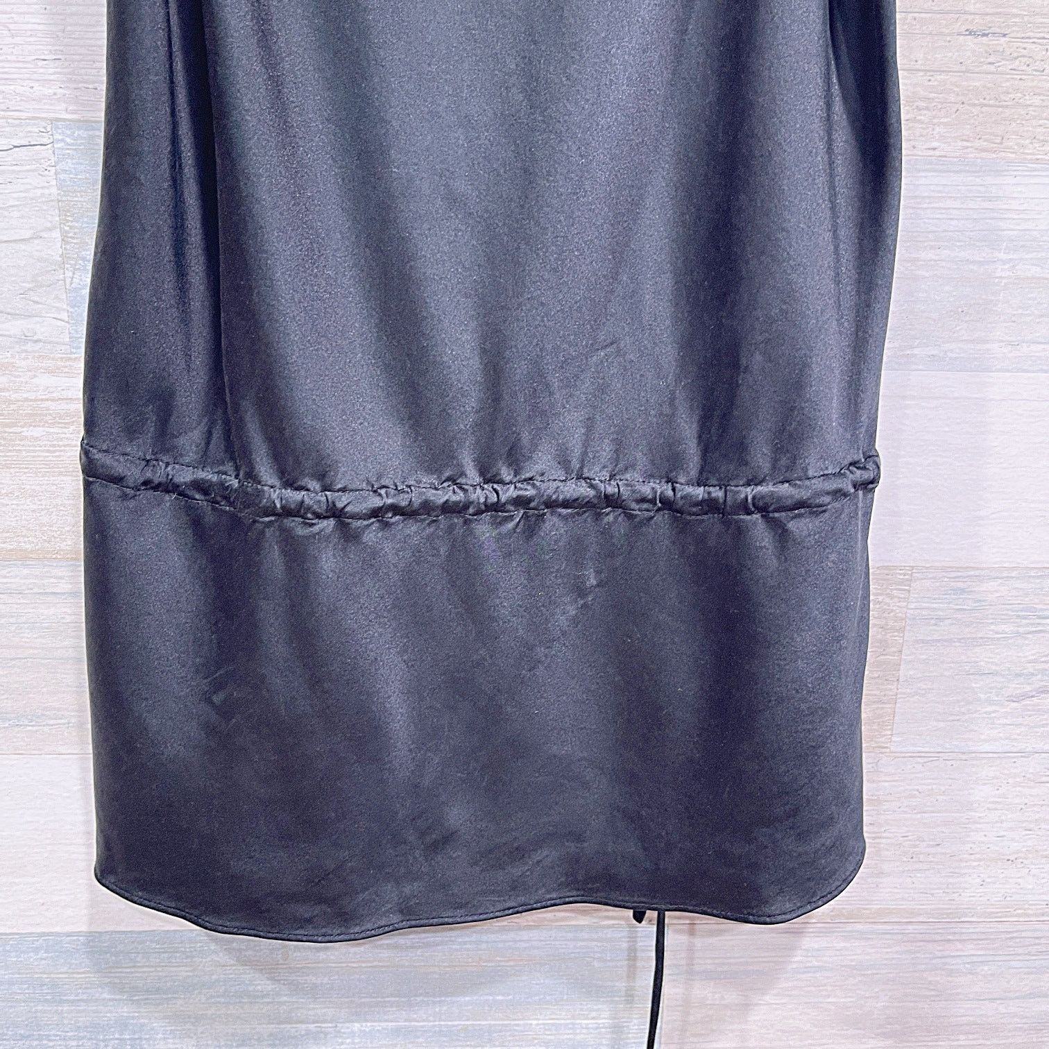 Express Express Silk Satin Drop Waist Sequin Cami Blouse Black S Size S / US 4 / IT 40 - 3 Thumbnail