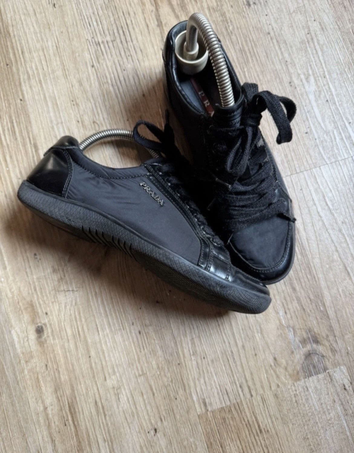 Prada Prada low top sneakers Size US 5 / IT 35 - 2 Thumbnail