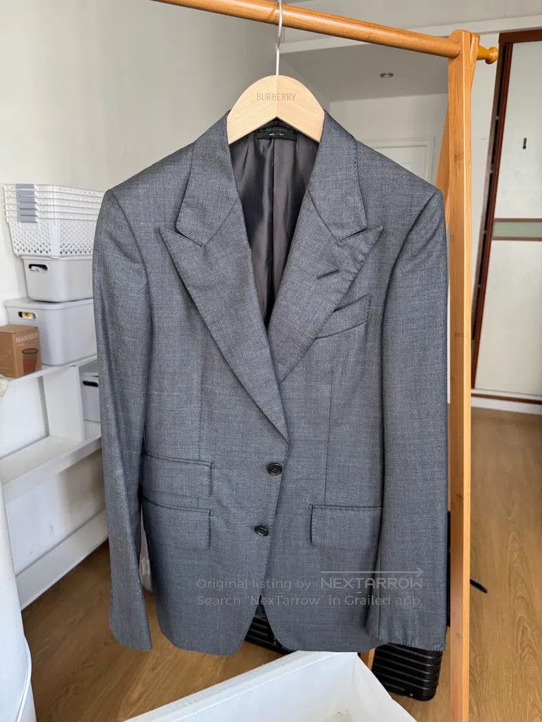 Tom Ford Tom Ford Classic two-piece suit Size 44R - 3 Thumbnail