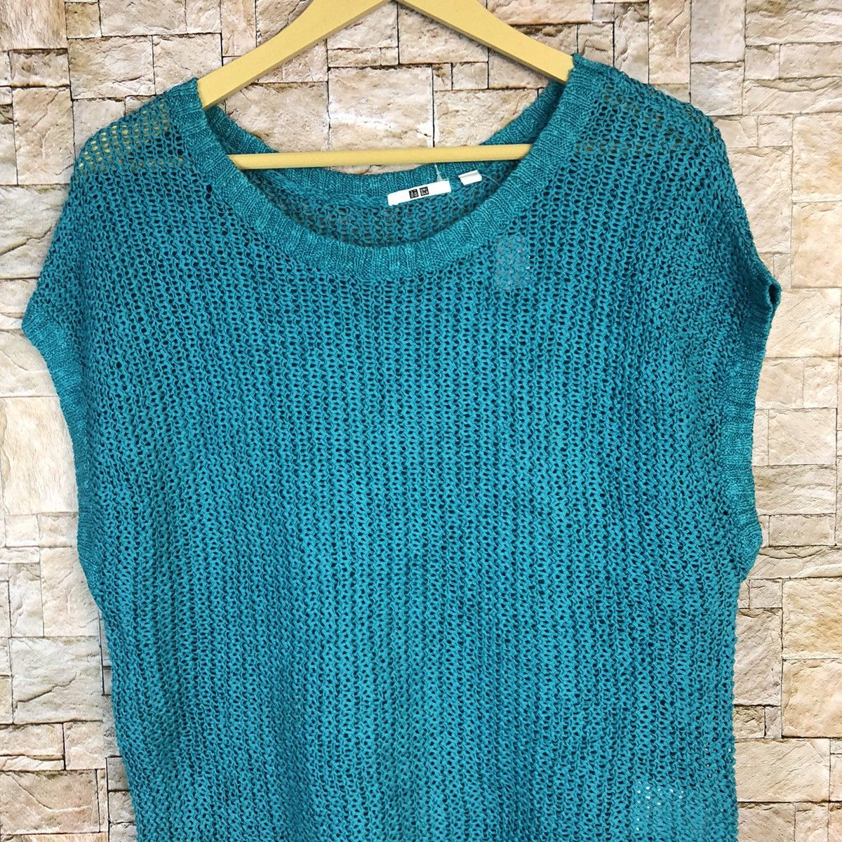 Uniqlo Blue crochet mesh net sleeveless Knitwear #A789