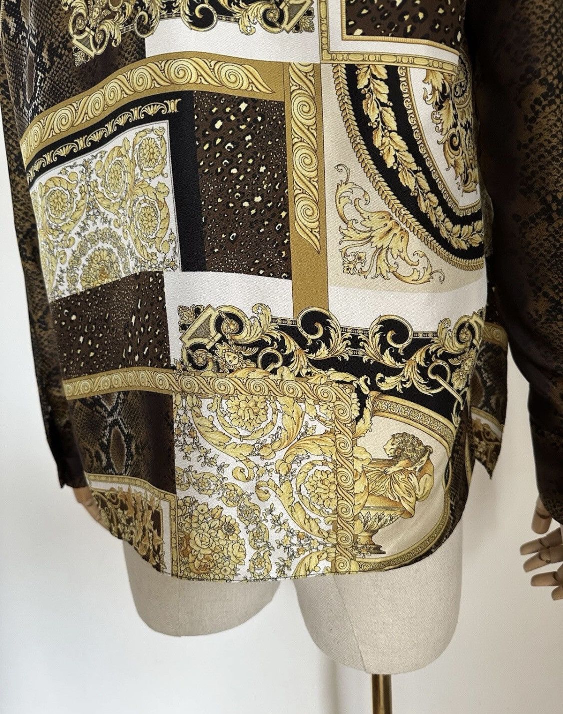 Versace Versace Iconic Baroque Ascot Blouse Silk Size IT38! Size XS / US 0-2 / IT 36-38 - 10 Thumbnail