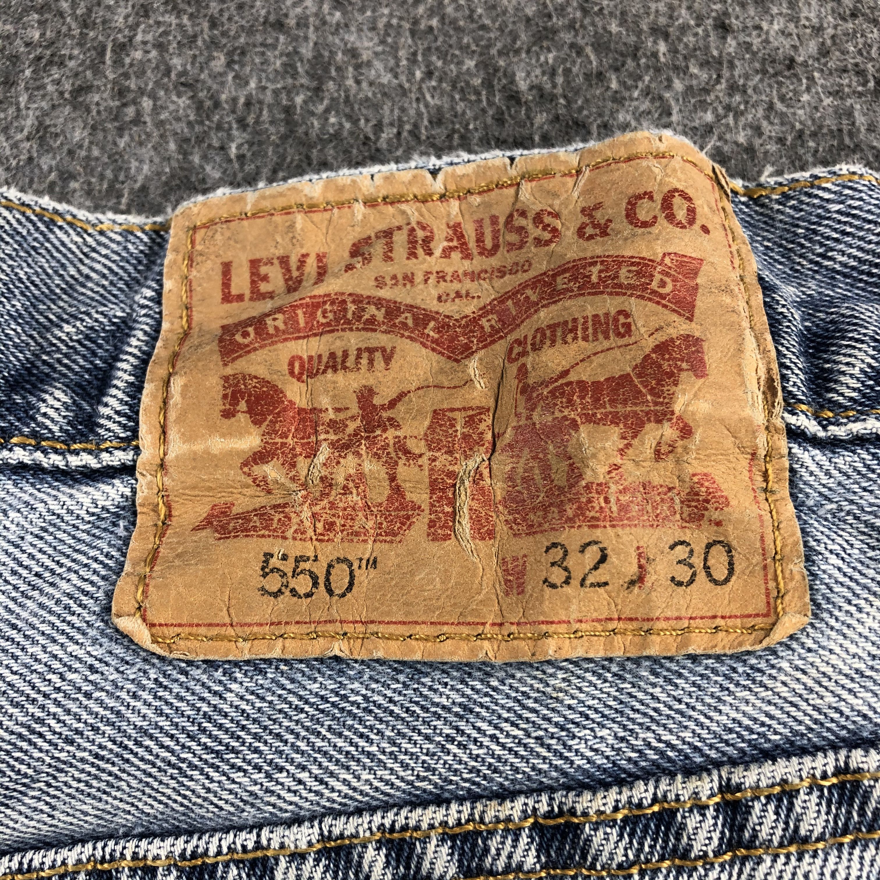 Levi's Vintage Light Wash Levis 550 Jeans-J2165 Size US 31 - 5 Thumbnail
