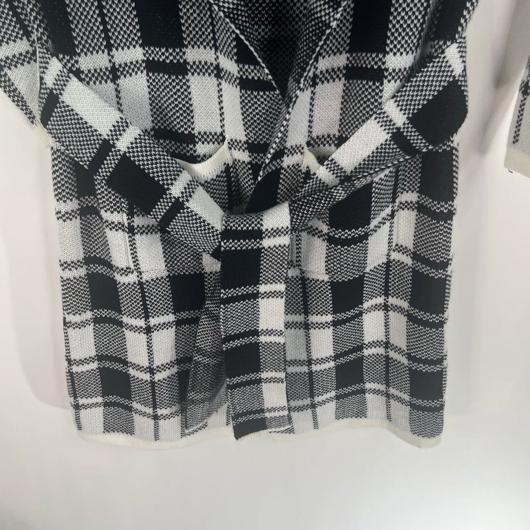 Vintage Papillon Cardigan Women L White/Black Hooded Belted Checked Knit V-Neck Sweater Jacket Size L / US 10 / IT 46 - 4 Thumbnail