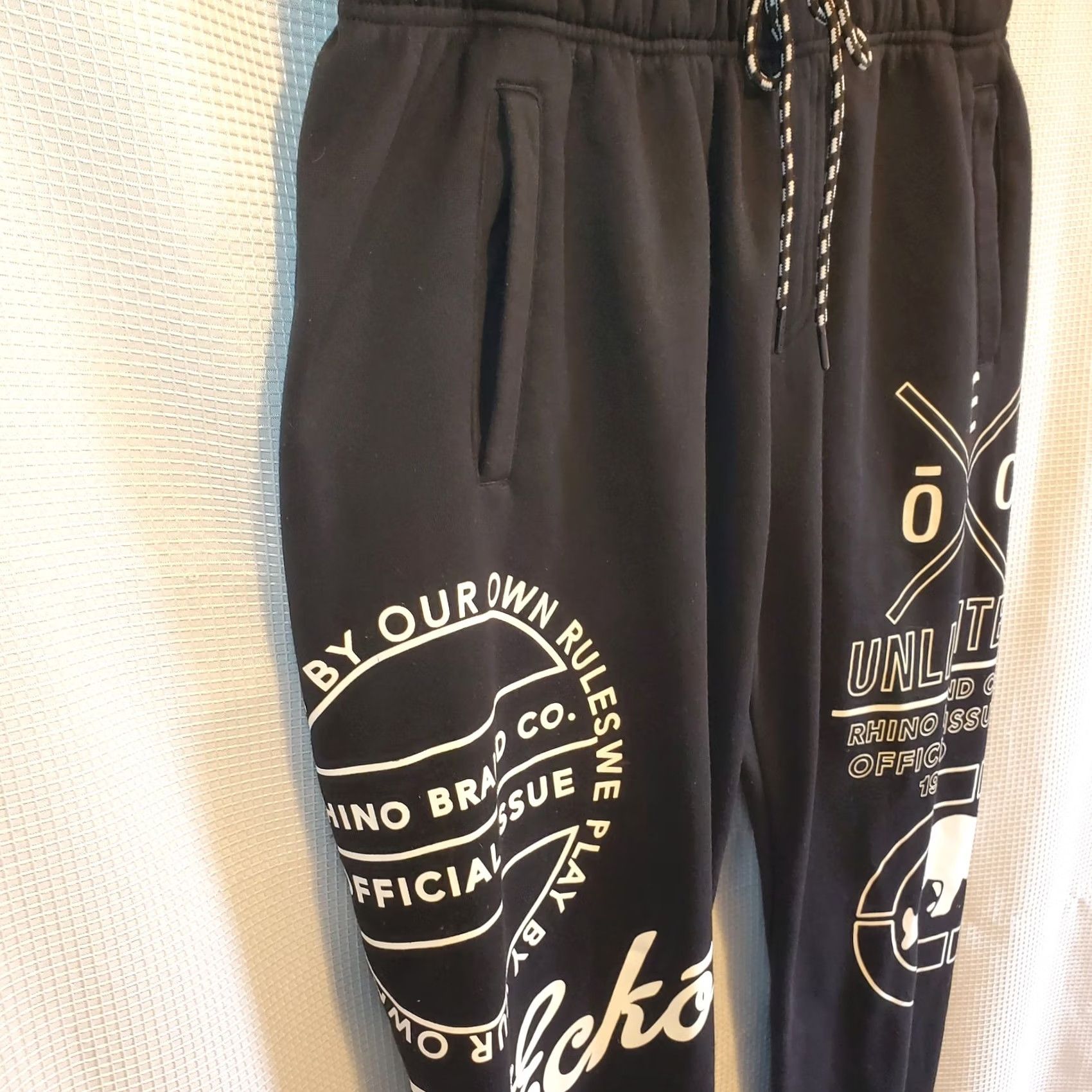 Ecko Unltd. VINTAGE Ecko Unltd Sweatpants Mens XL Regular Black White Solid Wrap Logo Pockets Drawstring Inseam 30" Size US 36 / EU 52 - 5 Thumbnail