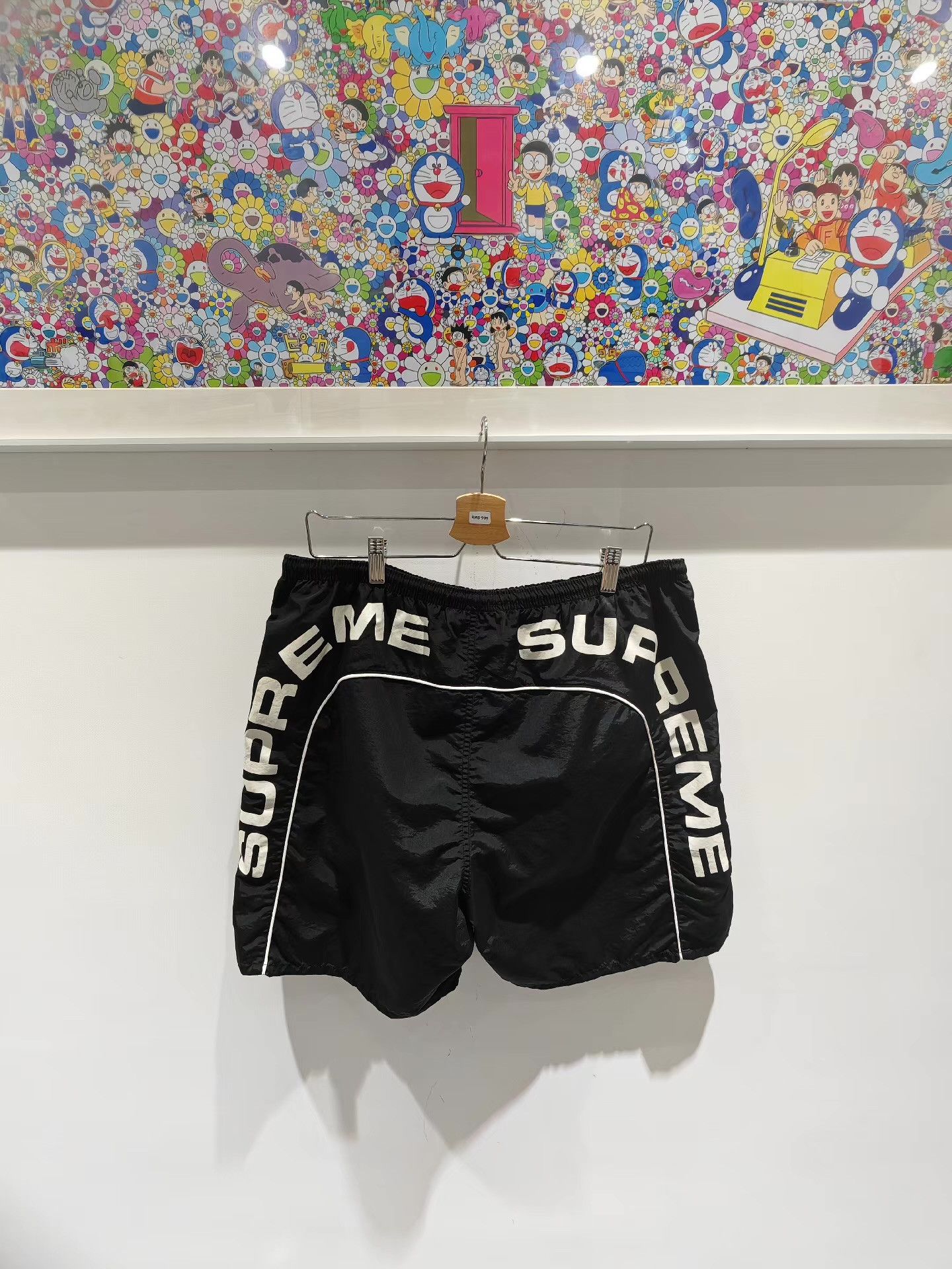 Supreme Supreme 18SS Arc Logo Water Shorts Black Q15 Size US 36 / EU 52 - 1 Thumbnail