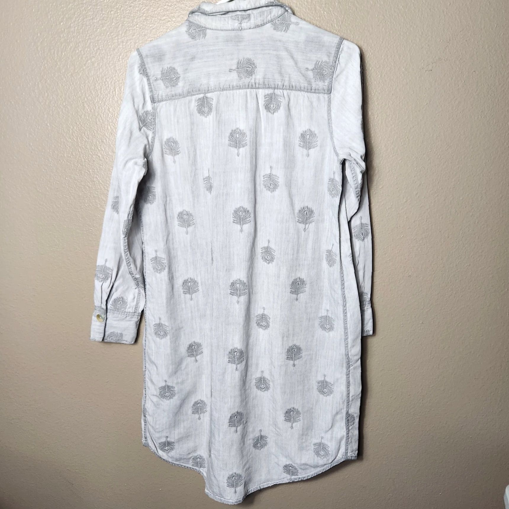 Soft Surroundings Soft Surroundings Shirt Dress Gray Paisley Park Tencel Tunic Dress-Size S Womens Regular Knee Length Boho Classic Casual Stylish Peacocks Size S / US 4 / IT 40 - 6 Thumbnail