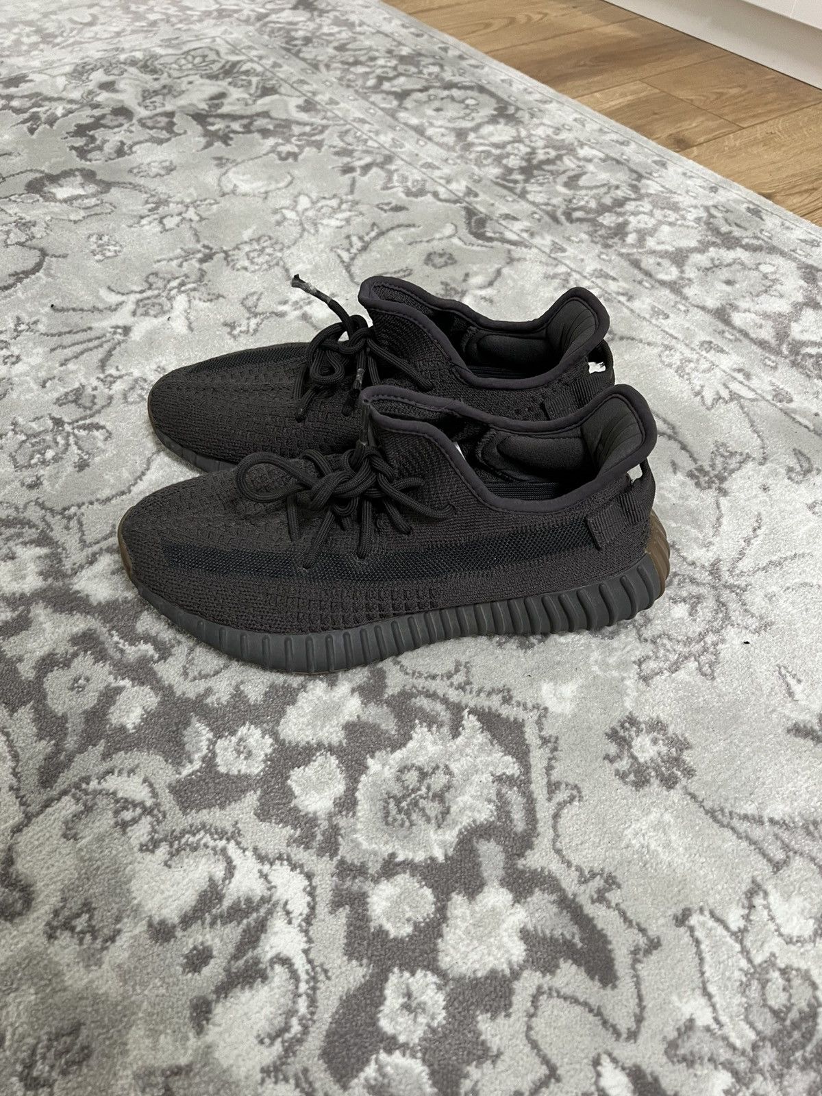 Yeezy Yeezy 350 Size US 8 / EU 41 - 1 Thumbnail
