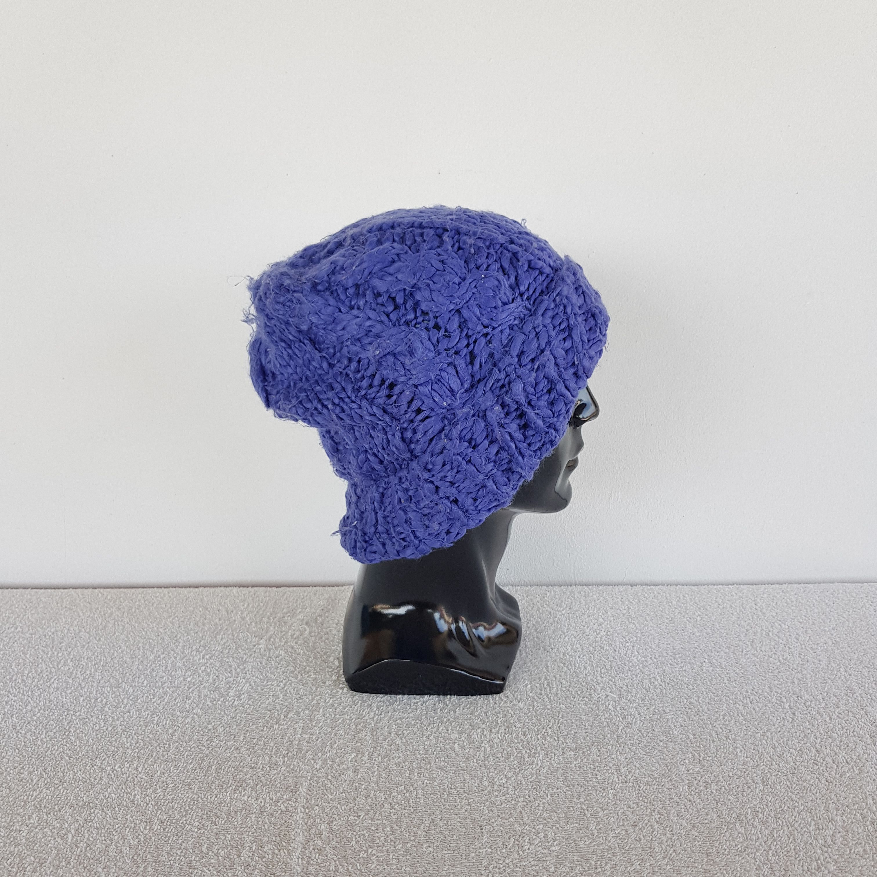 Japanese Brand Vintage RNA Japanese Beanie Crochet Aran Isle Snow Caps Hats Size ONE SIZE - 3 Thumbnail