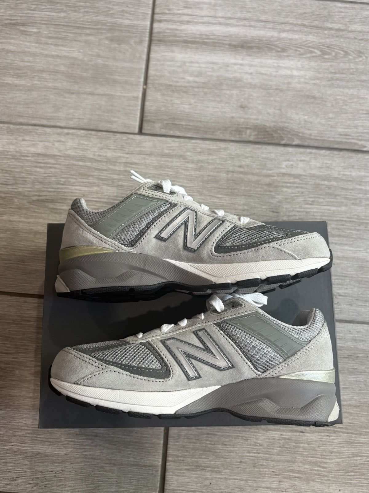 New Balance New Balance 990v5 Gray Little Kids Sneakers PC990GL5 Size 2 Size US 5 / EU 37 - 7 Thumbnail