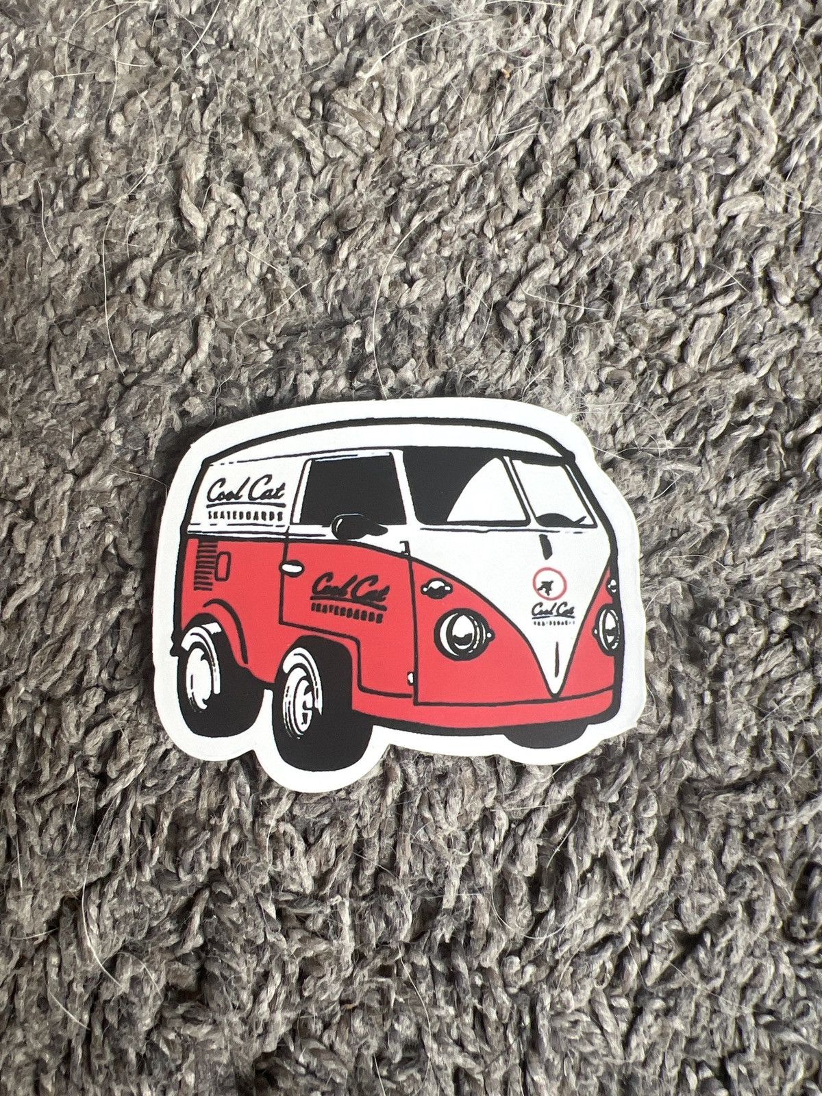 Hypebeast × Vintage Cool Cat Skateboards Volkswagen T2 Camper Van Sticker Size ONE SIZE - 1 Thumbnail