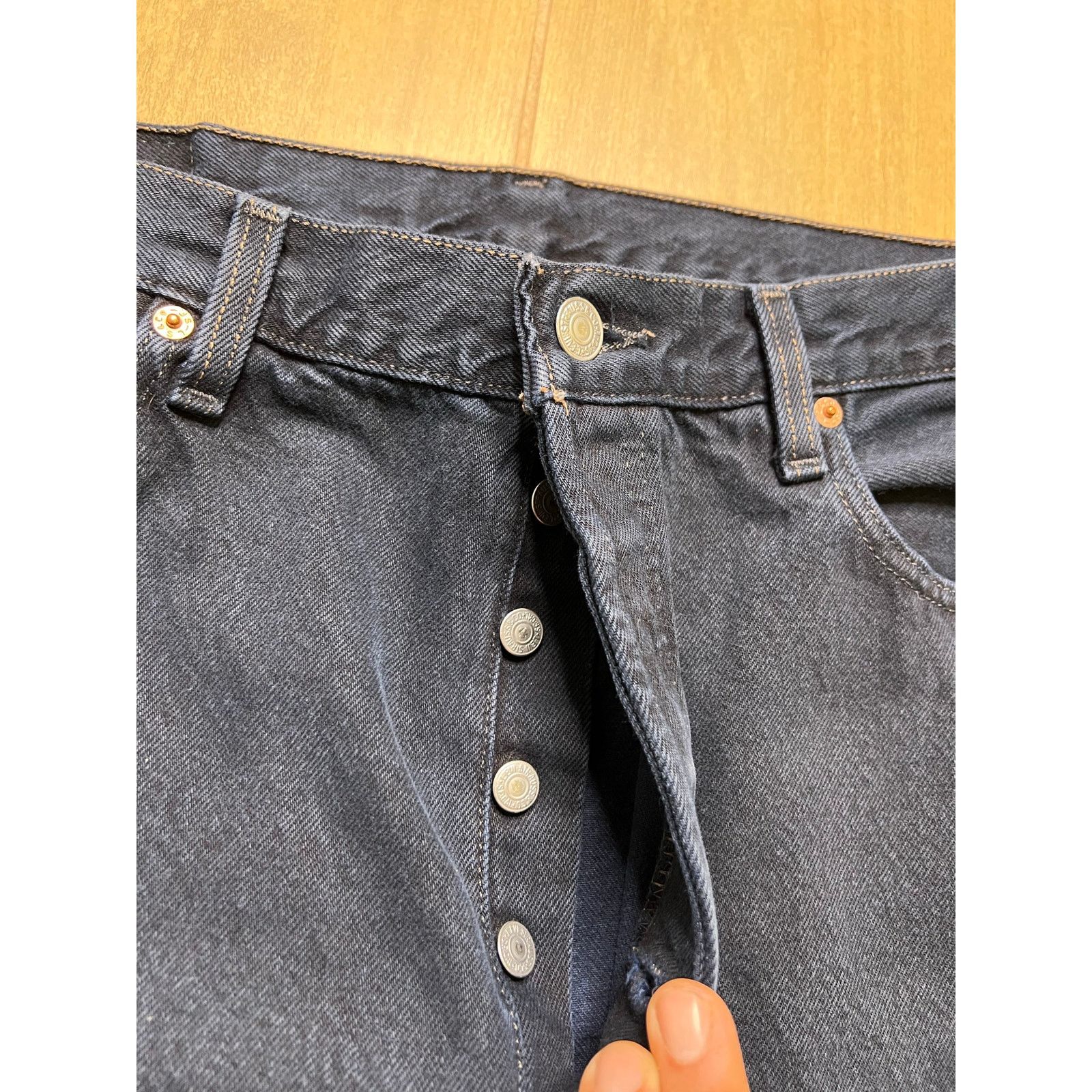 Levi's Levi’s 501 Jeans Mens 36x32 Dark Blue Made in USA 1996 Size US 36 / EU 52 - 12 Thumbnail