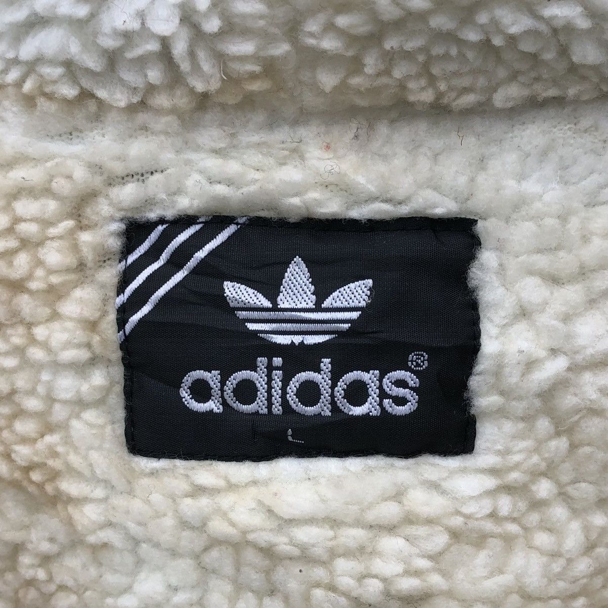 Adidas Vintage Adidas 3 Stripes Big Logo Lined Fleece Coach Jacket Size US L / EU 52-54 / 3 - 19 Thumbnail