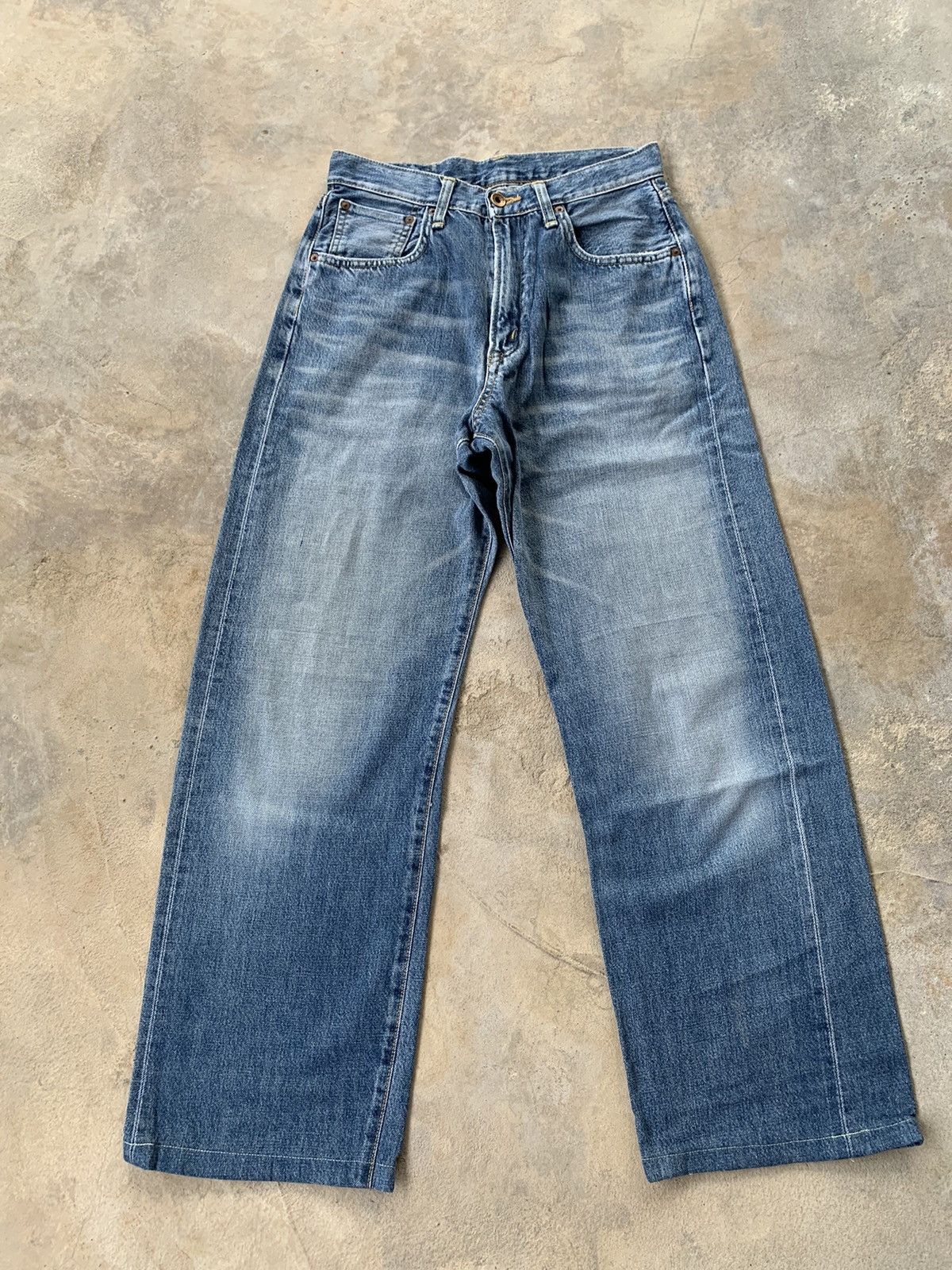 image of Vintage Edwin Baggy Selvedge Distressed Denim in Blue, Men's (Size 28)