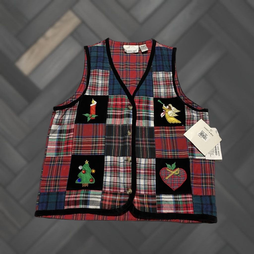 Vintage Casey & Max Vest Womens Medium Red Plaid Patchwork Hand Embroidered Christmas Size M / US 6-8 / IT 42-44 - 1 Thumbnail