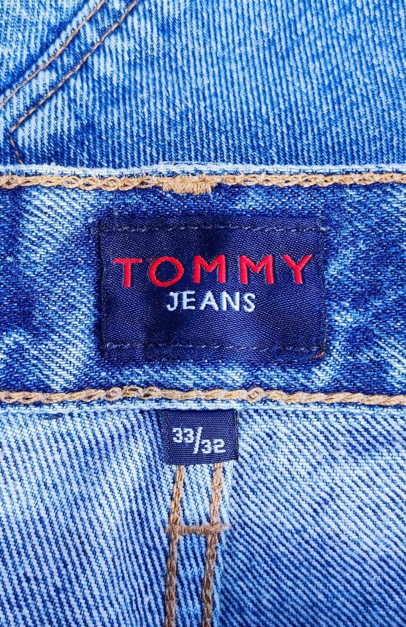Tommy Hilfiger Vintage Tommy Jeans High Waist Blue, Embroidered Logo, 1999 Size US 33 - 6 Thumbnail