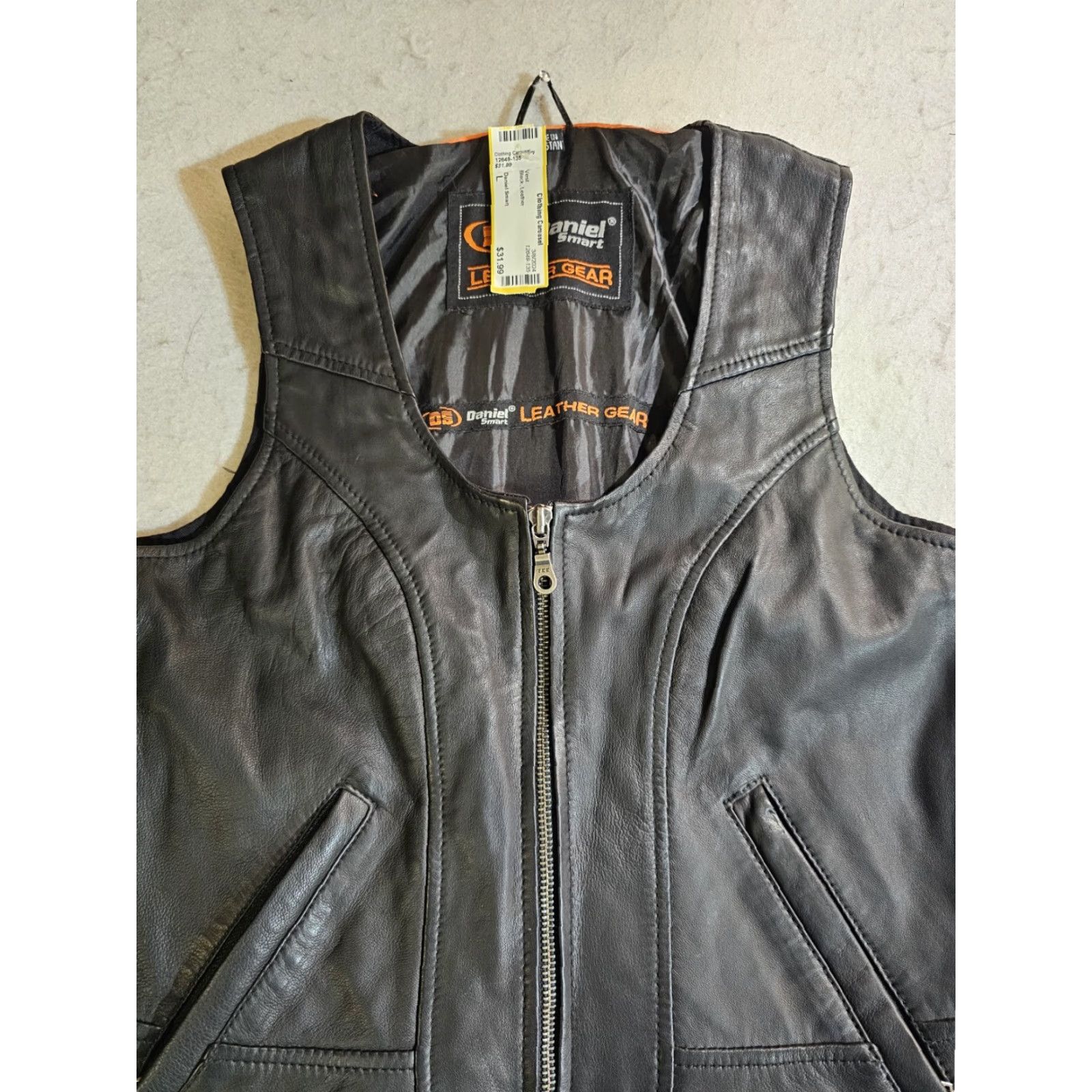 B Sides VINTAGE Daniel Smart Leather Biker Vest Black Full Zip Laced Sides Womens Size Large Size L / US 10 / IT 46 - 2 Thumbnail