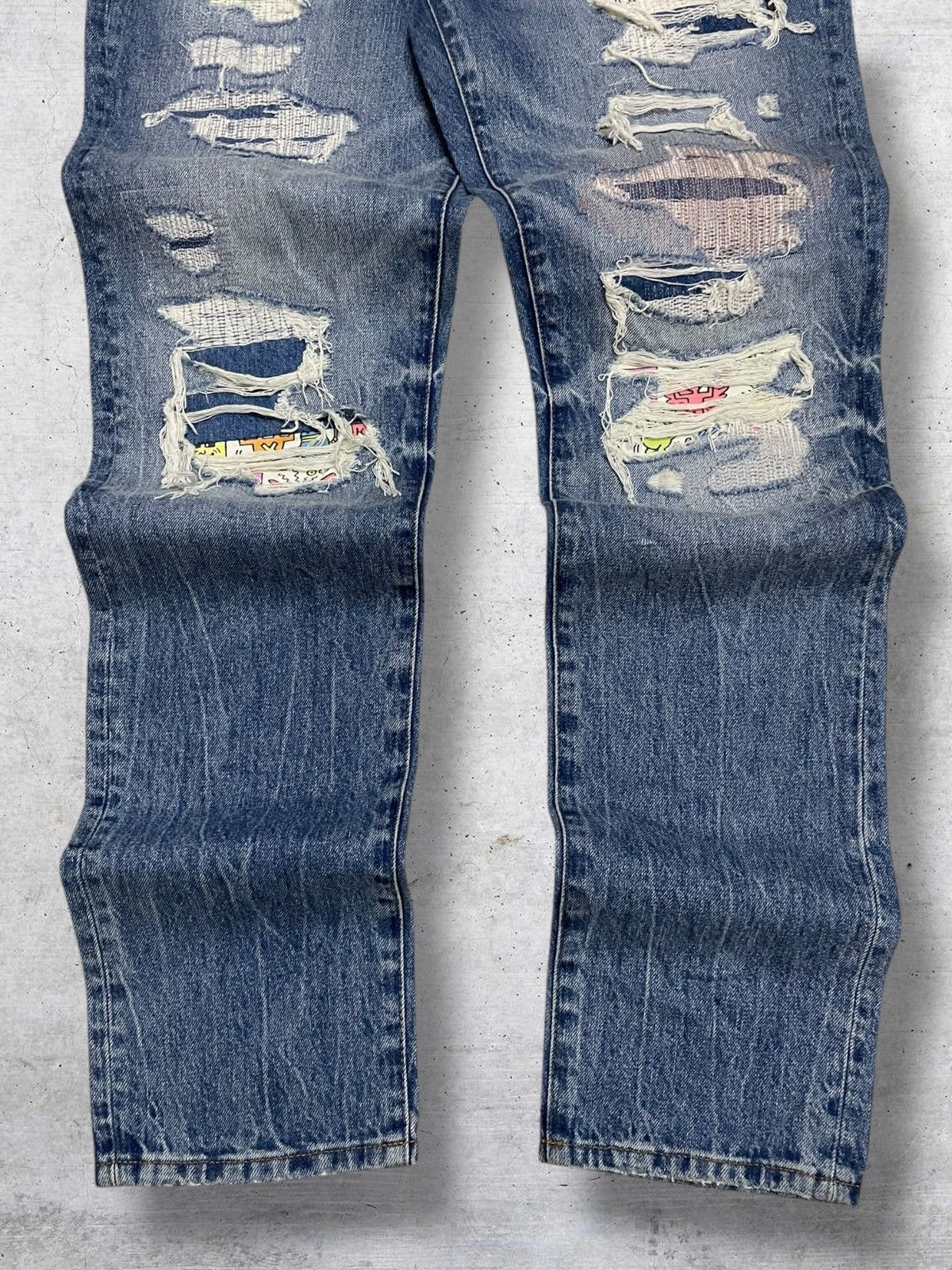 American Eagle Outfitters DESIGNER AMERICAN EAGLE X KEITH HEARING PATCHWORK BORO DENIM Size US 32 / EU 48 - 3 Thumbnail